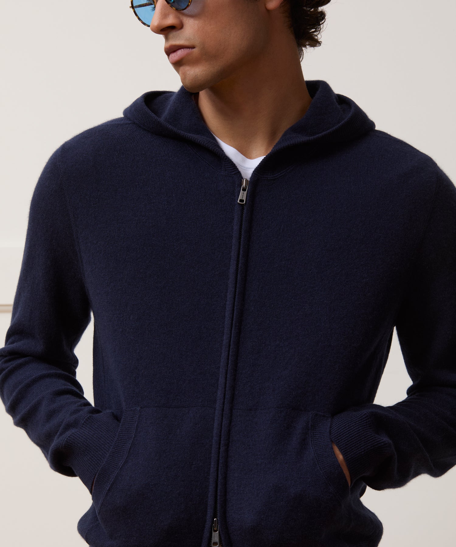 Todd Snyder Midweight Cashmere Full-Zip in Navy Navy