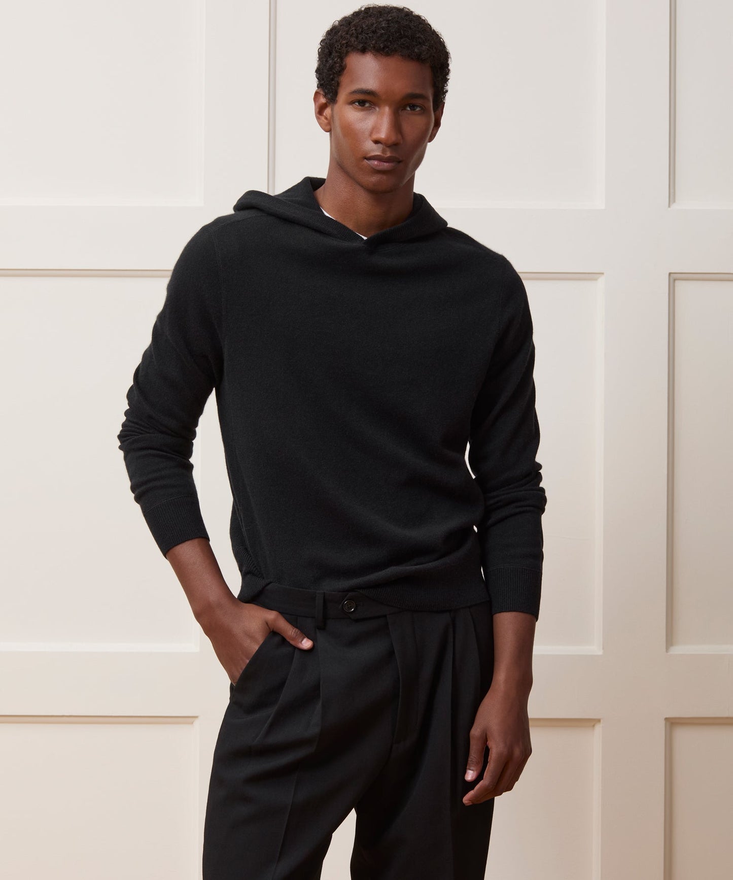 Todd Snyder Midweight Cashmere Hoodie in Black Black