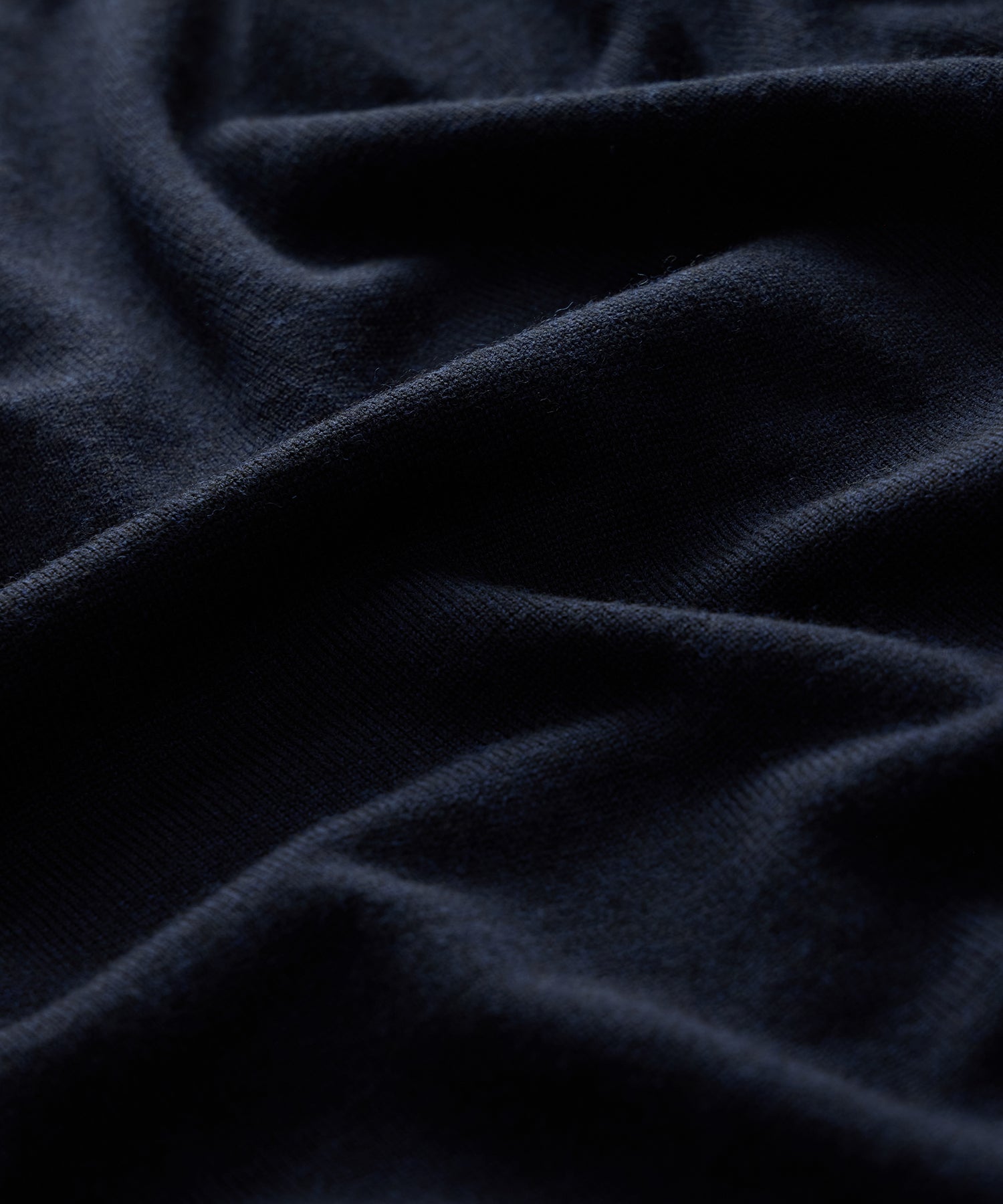 Todd Snyder Merino Quarter-Zip Sweater in Navy Navy