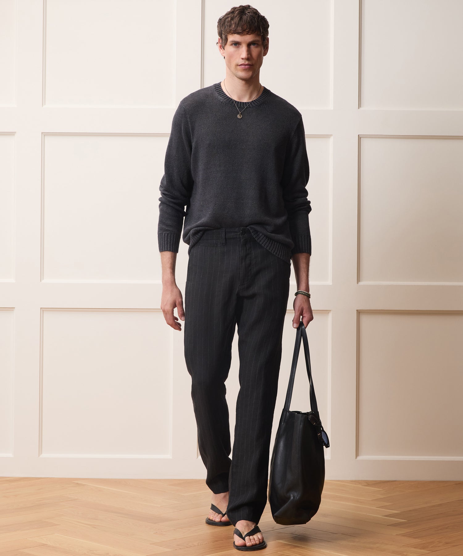 Todd Snyder Linen Crewneck Sweater in Faded Black Faded Black