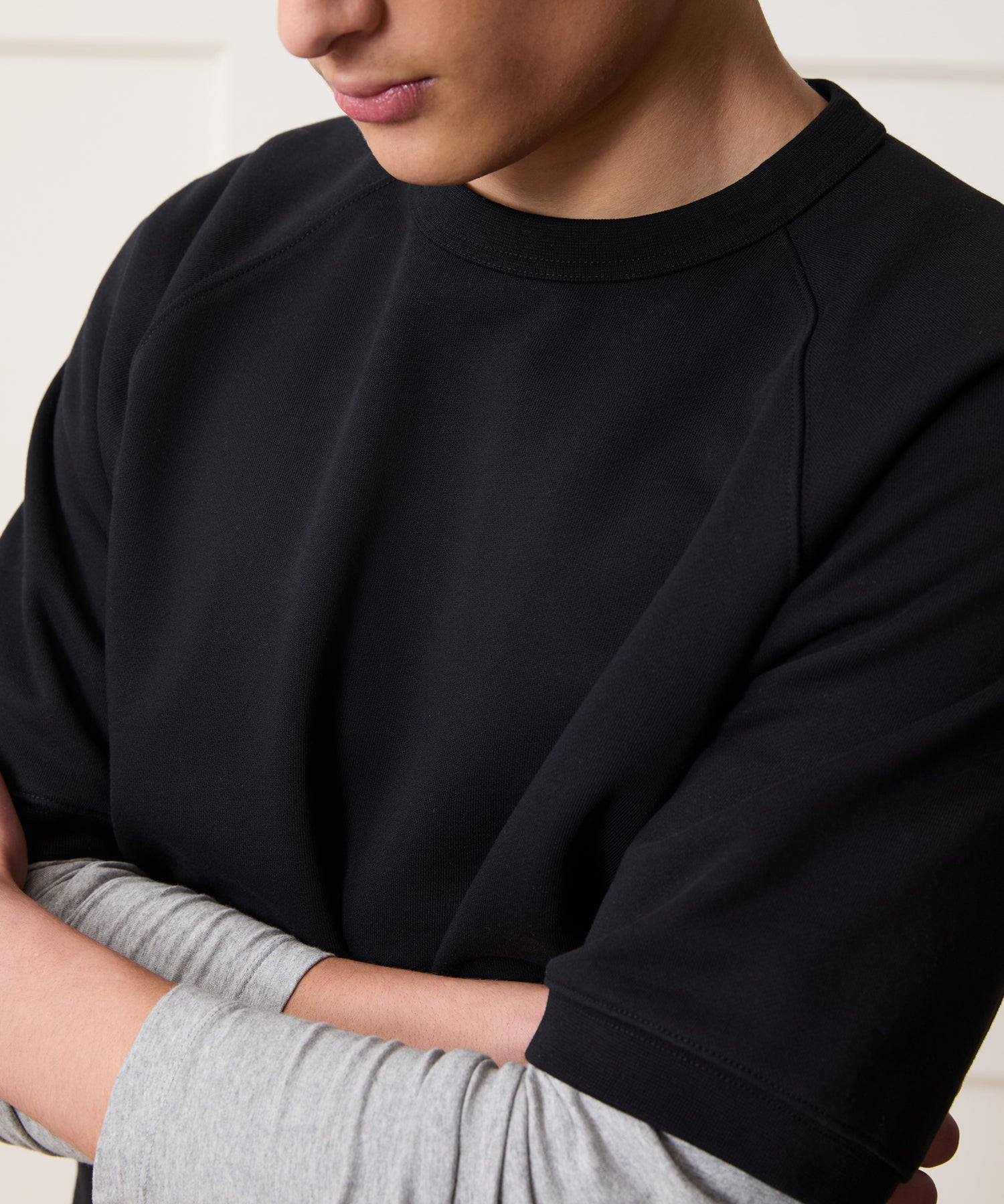 Todd Snyder Foundation Short-Sleeve Sweatshirt in Pitch Black Pitch Black