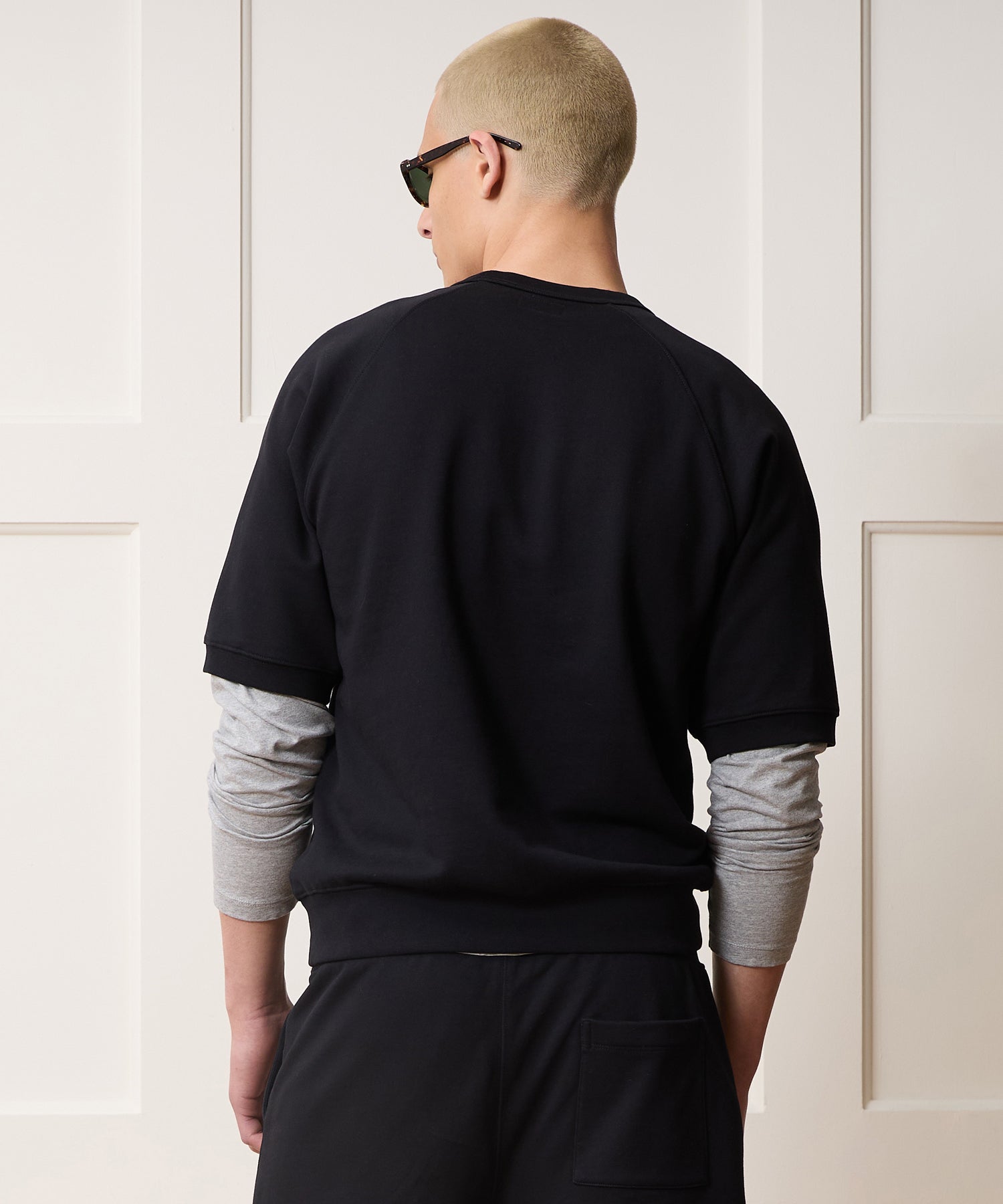 Todd Snyder Foundation Short-Sleeve Sweatshirt in Pitch Black Pitch Black