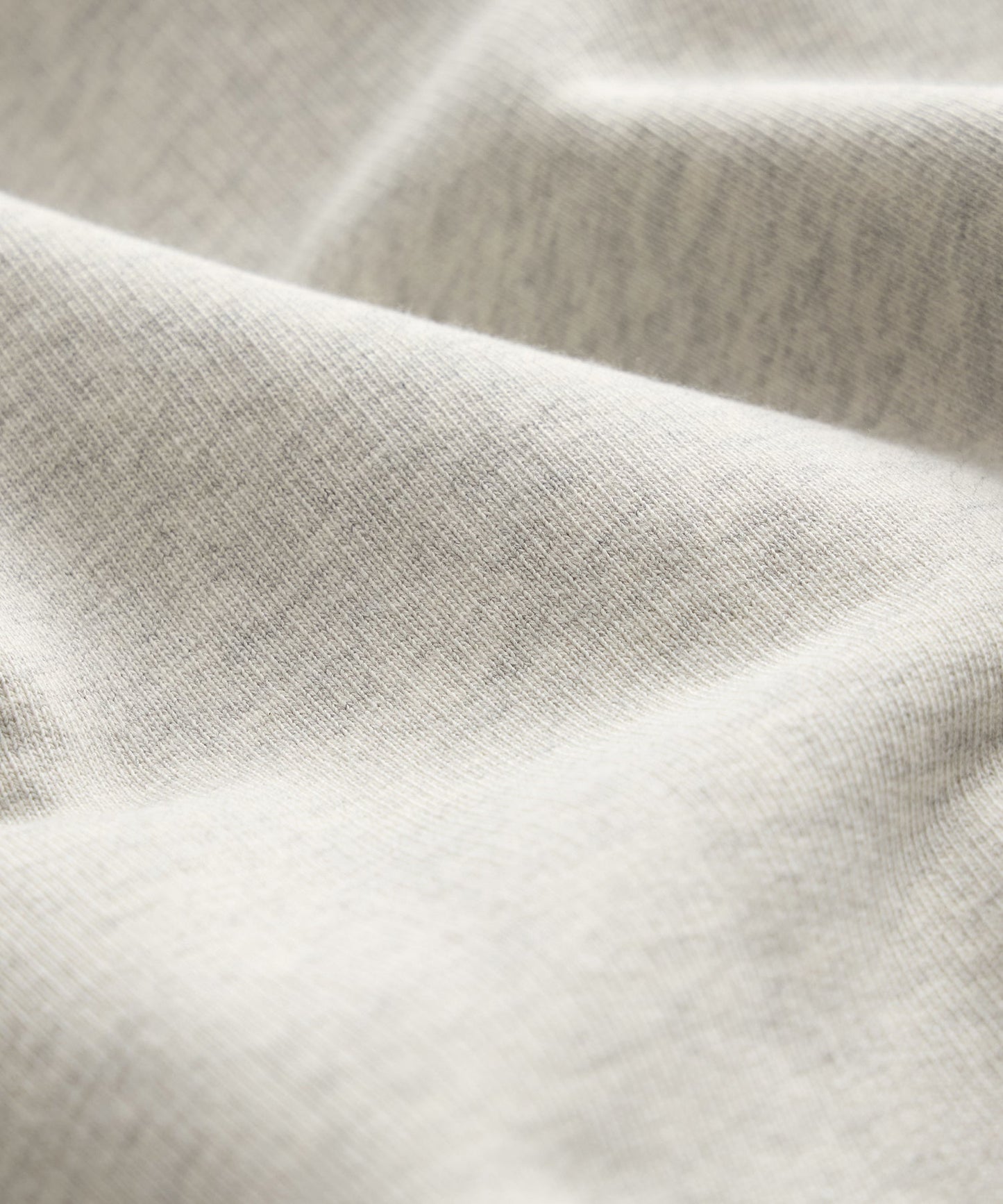 Todd Snyder Soho V-Neck Sweatshirt in Heather Beige Heather Beige