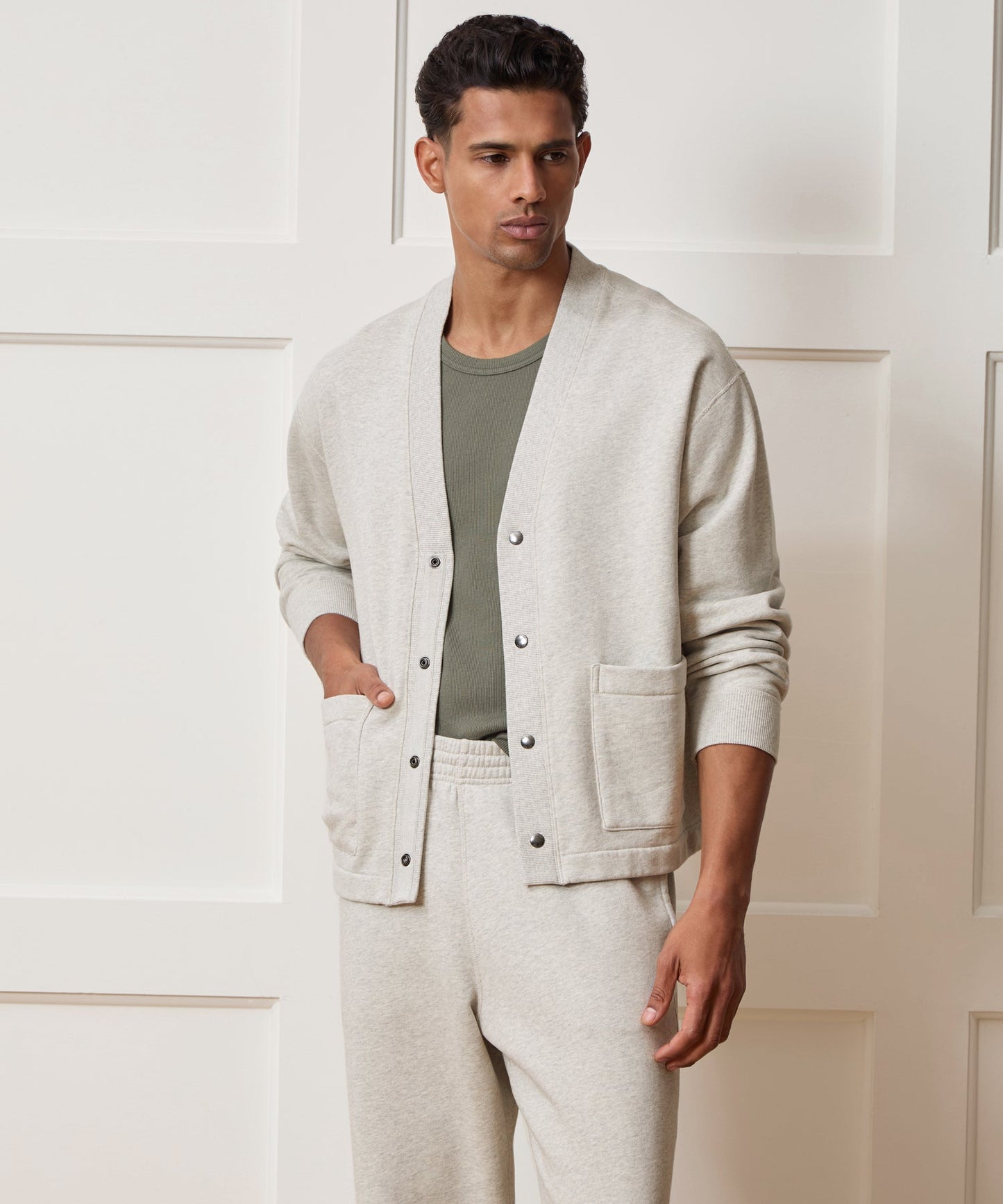 Todd Snyder Soho Cardigan Sweatshirt in Heather Beige Heather Beige