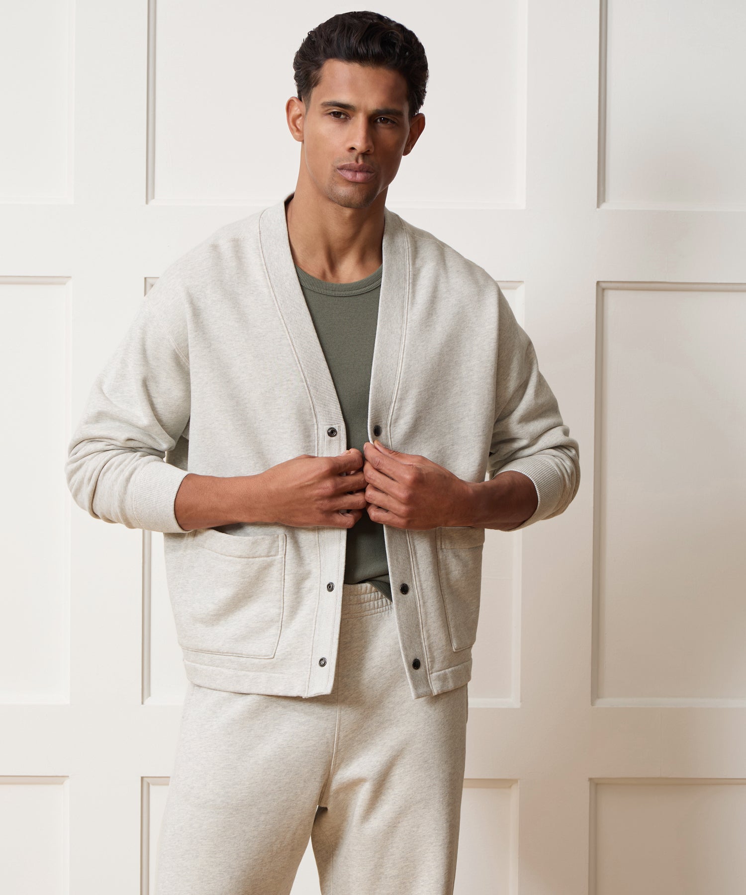 Todd Snyder Soho Cardigan Sweatshirt in Heather Beige Heather Beige