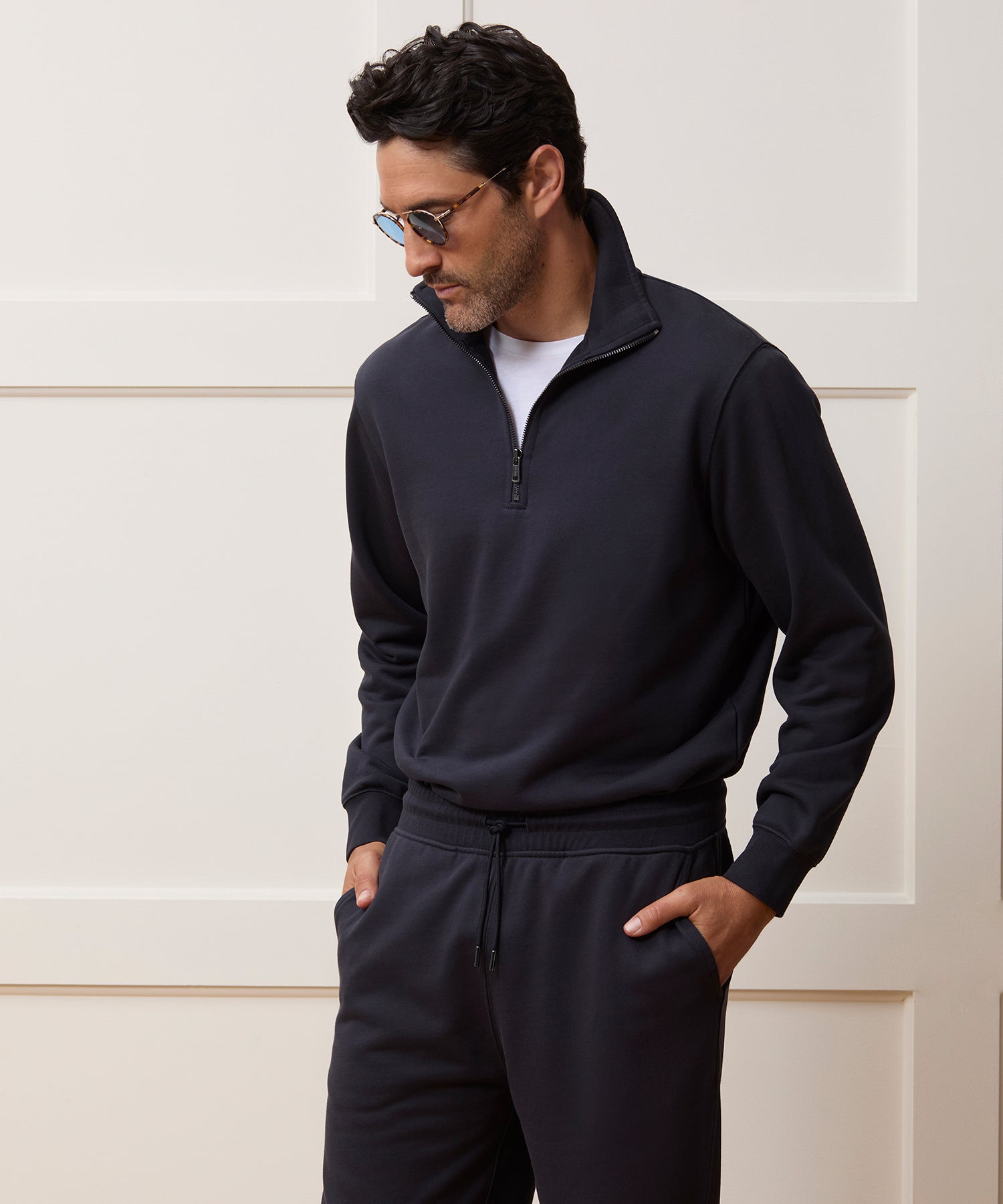 Todd Snyder Portuguese Terry Quarter-Zip Sweatshirt in Original Navy Original Navy
