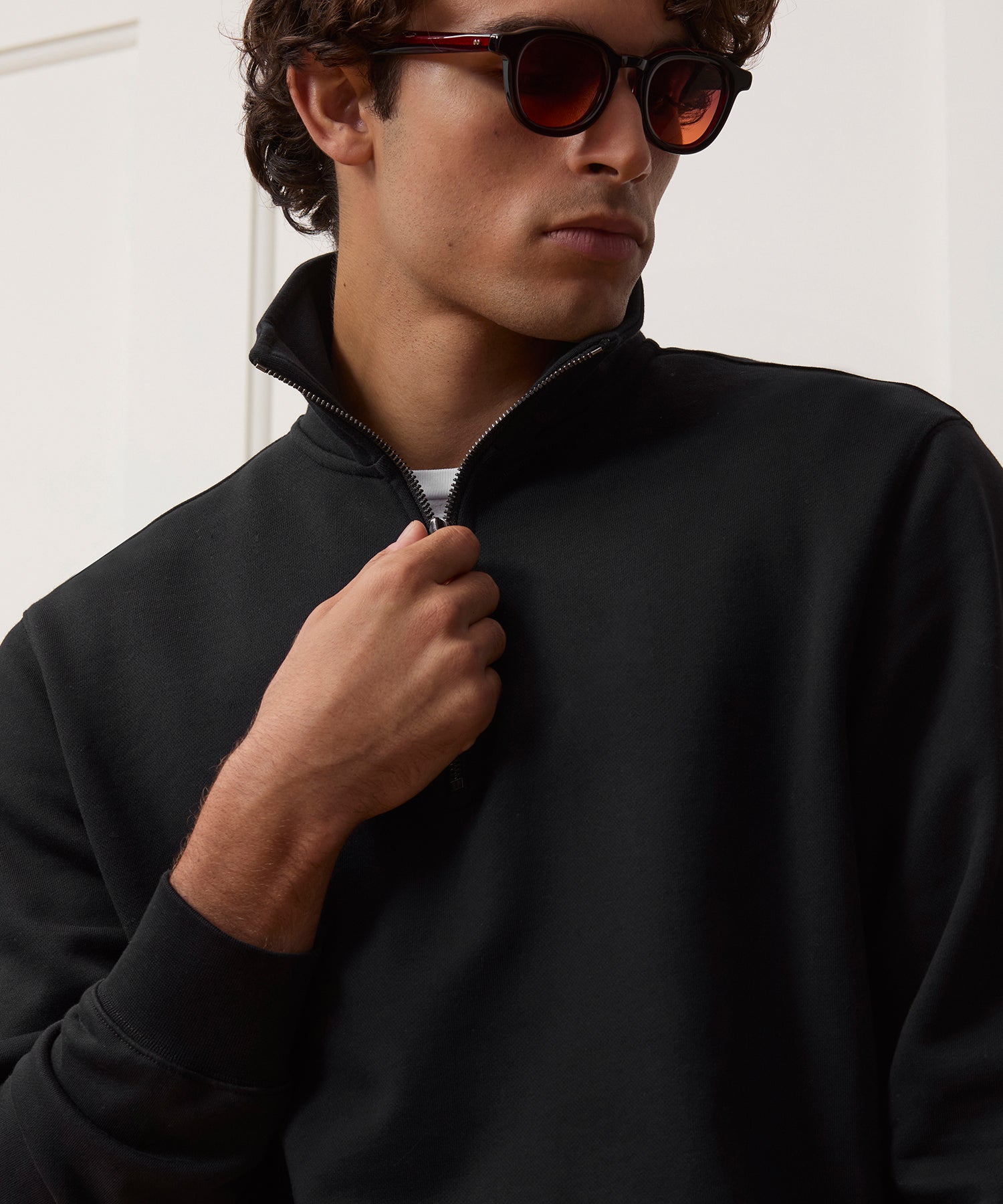 Todd Snyder Portuguese Terry Quarter-Zip Sweatshirt in Pitch Black Pitch Black