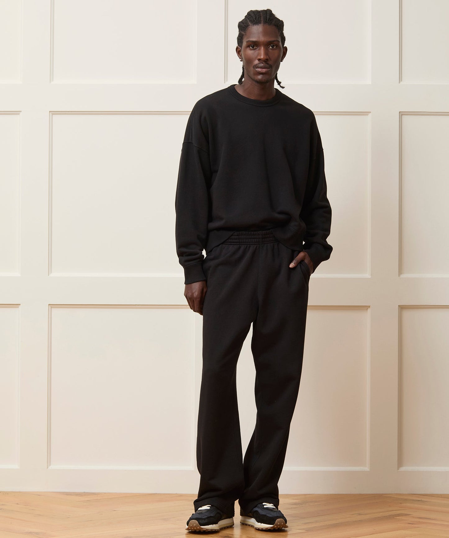 Todd Snyder Soho Sweatshirt in Pitch Black Pitch Black