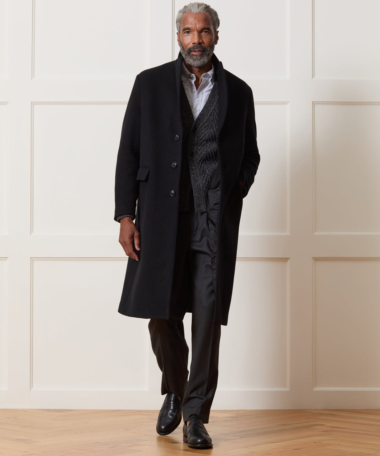 Todd Snyder Italian Wool-Cashmere Topcoat in Black Black