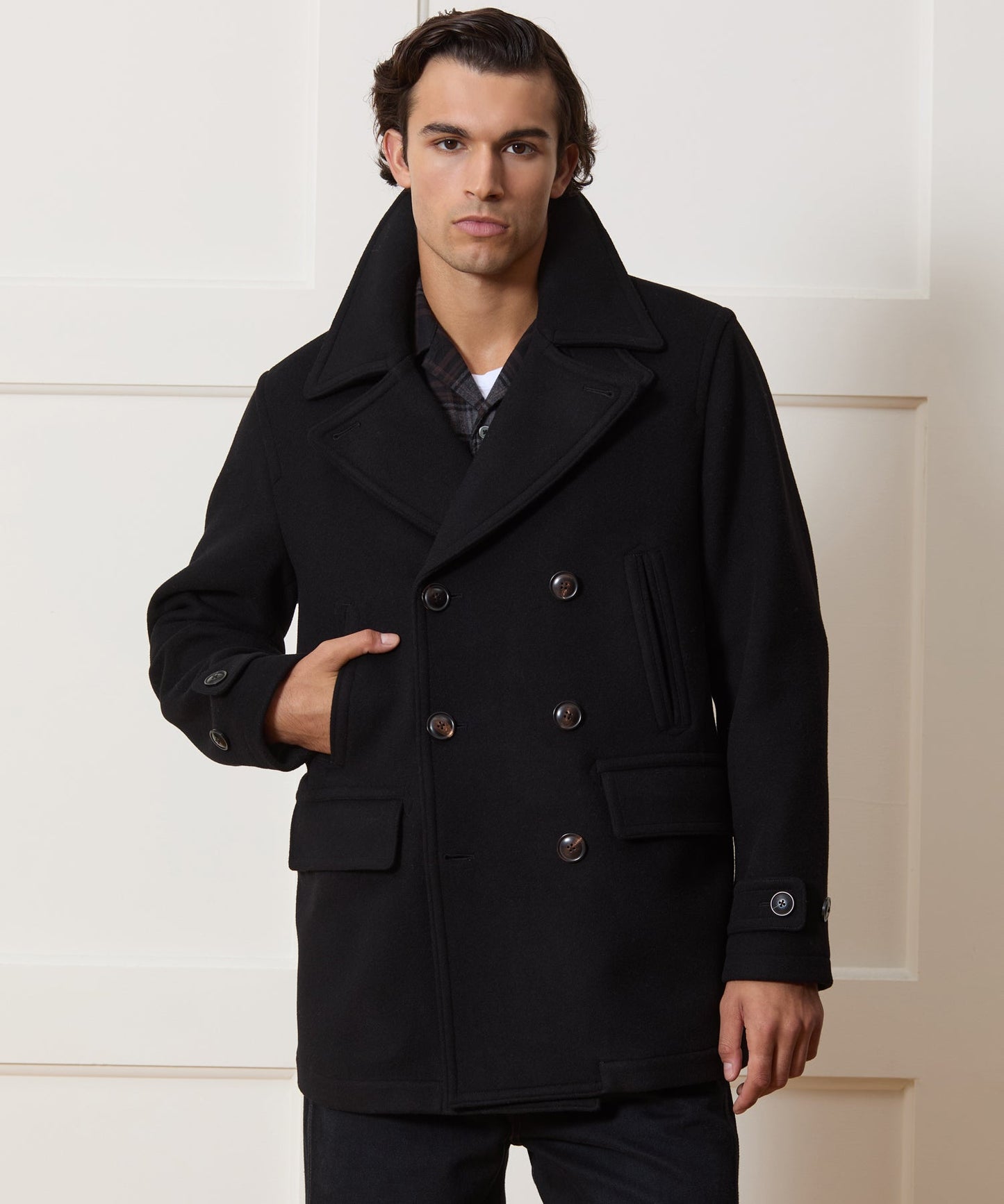 Todd Snyder Italian Wool-Cashmere Peacoat in Black Black