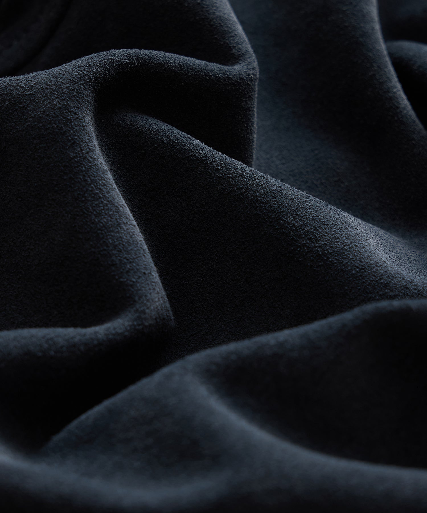 Todd Snyder Italian Suede Driving Jacket in Classic Navy Classic Navy