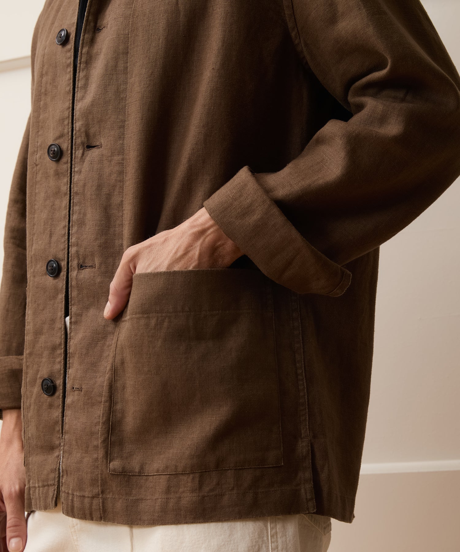 Todd Snyder Linen Chore Coat in Cigar Cigar