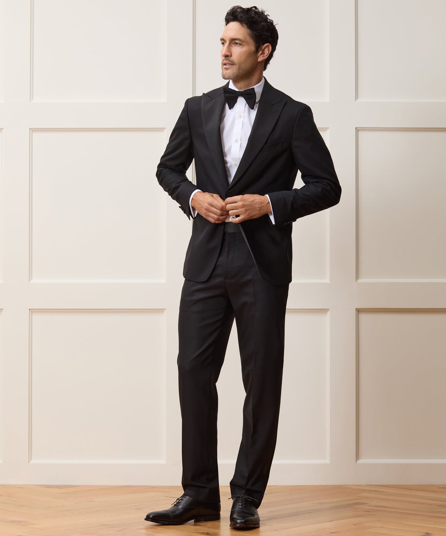 Todd Snyder Italian Peak Lapel Tuxedo Jacket in Black Black