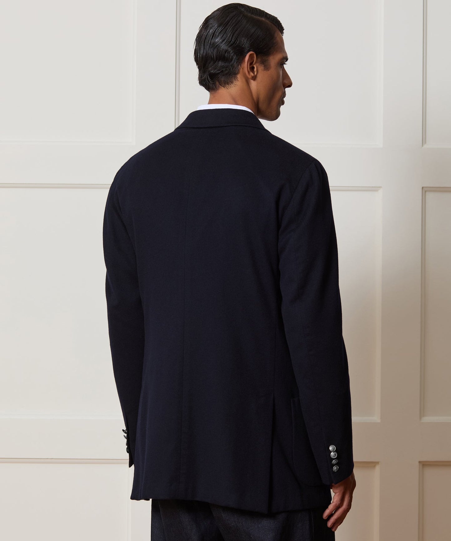 Todd Snyder Italian Cashmere Double-Breasted Wythe Jacket in Navy Navy