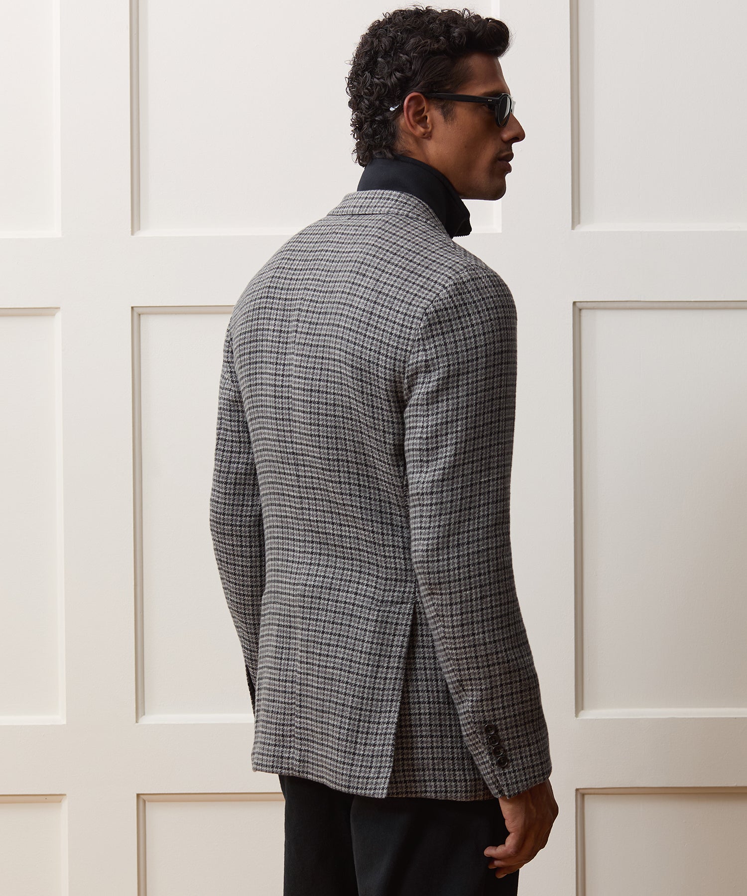 Todd Snyder Houndstooth Sport Coat in Charcoal Houndstooth Charcoal