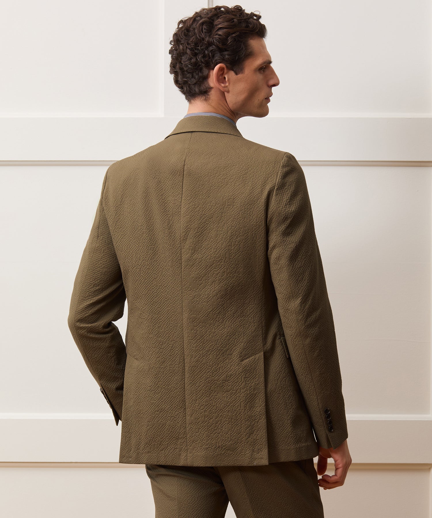 Todd Snyder Italian Seersucker Sutton Jacket in Tan Tan