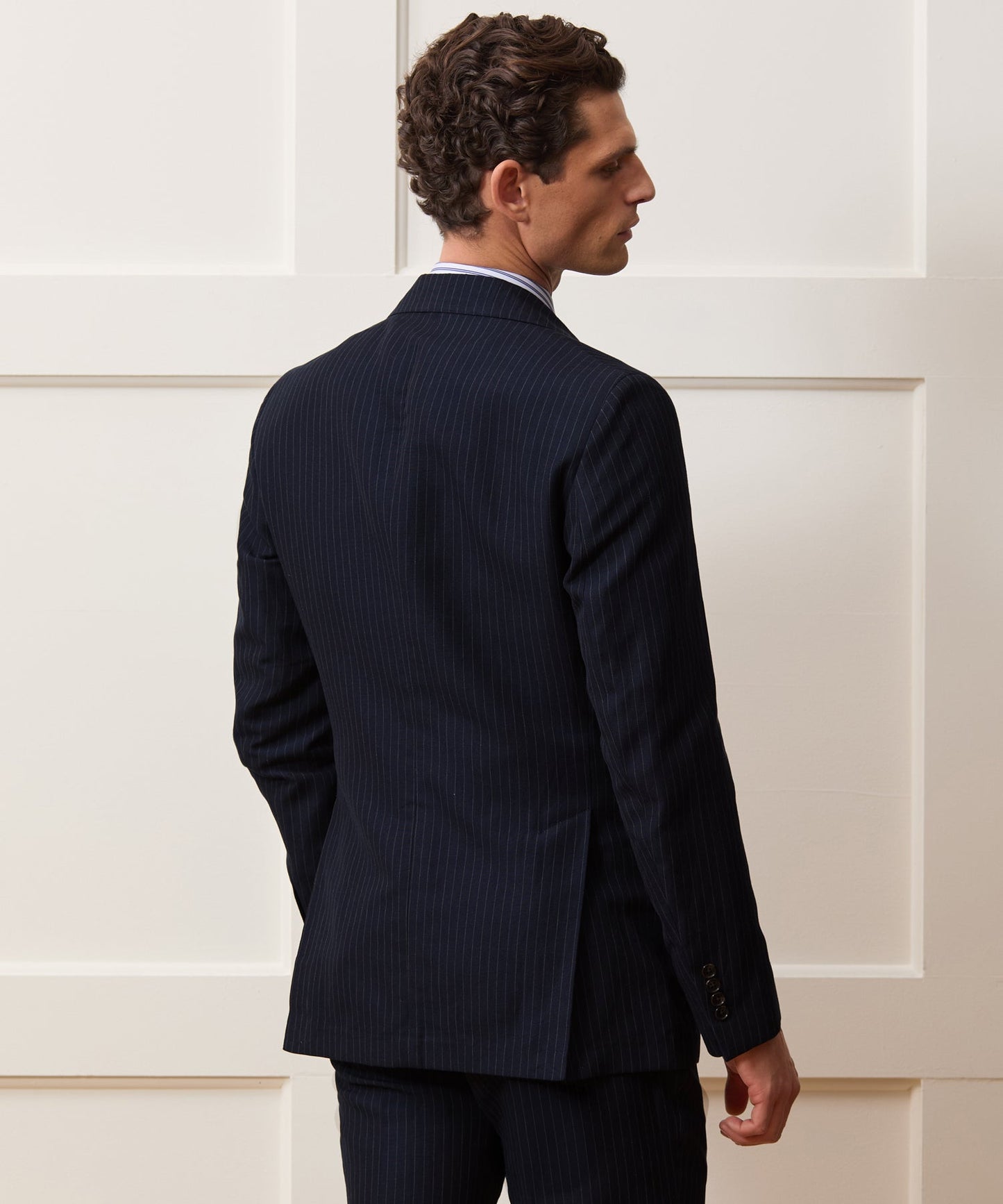 Todd Snyder Italian Cotton-Linen Pinstripe Sutton Jacket in Navy Stripe Navy