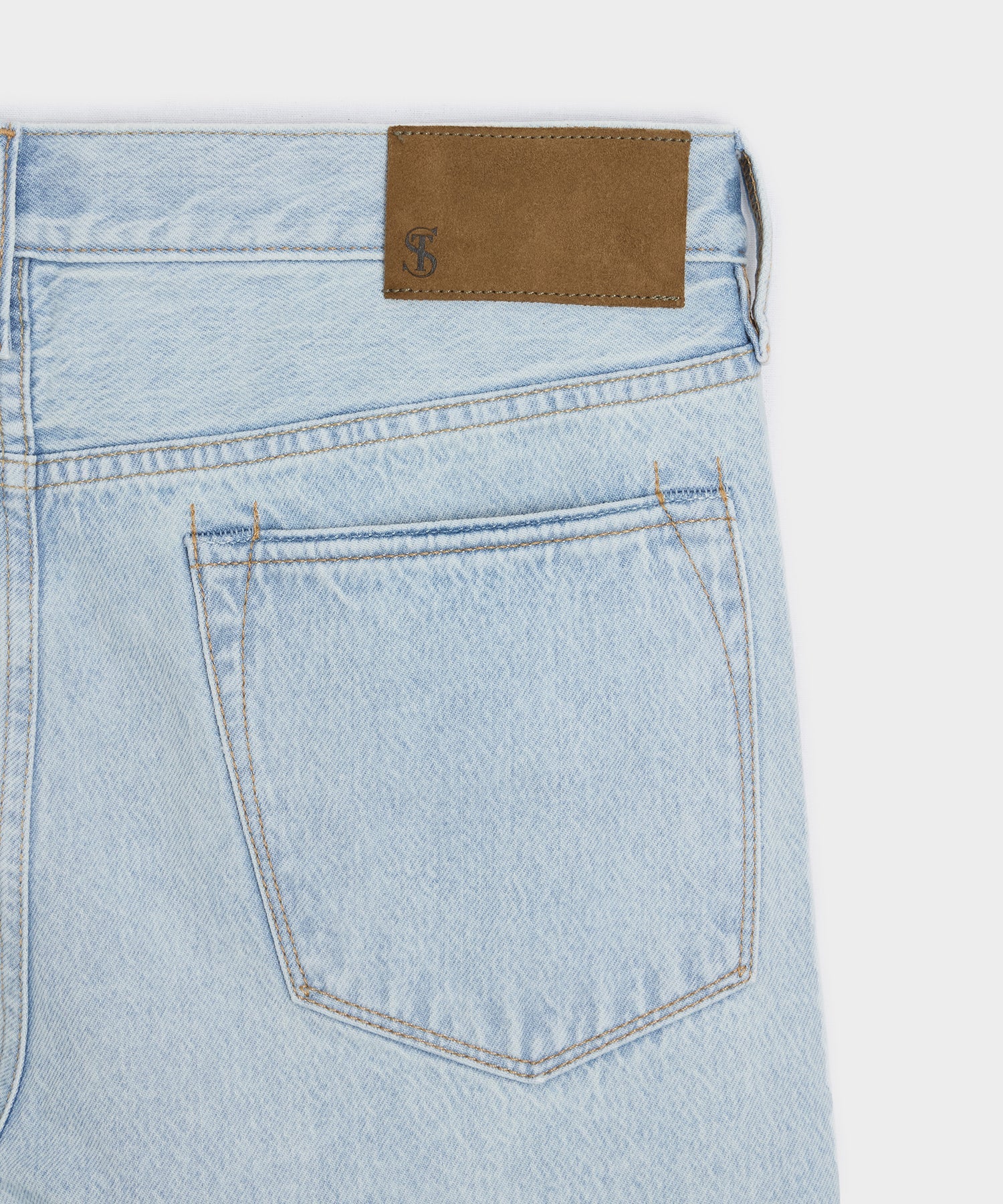 Todd Snyder Straight Fit Summerweight Jean in Bleachout Light Indigo