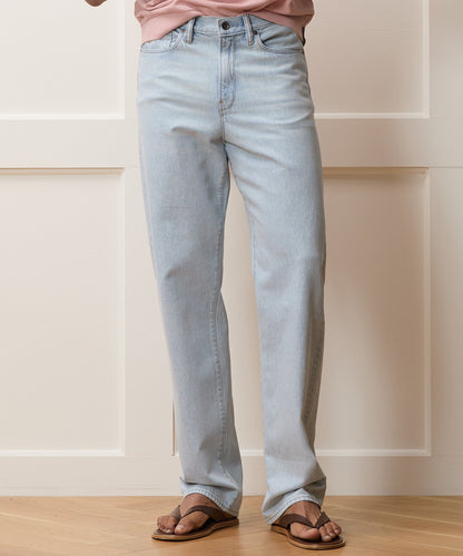 Todd Snyder Relaxed Summerweight Jean in Bleachout Light Indigo