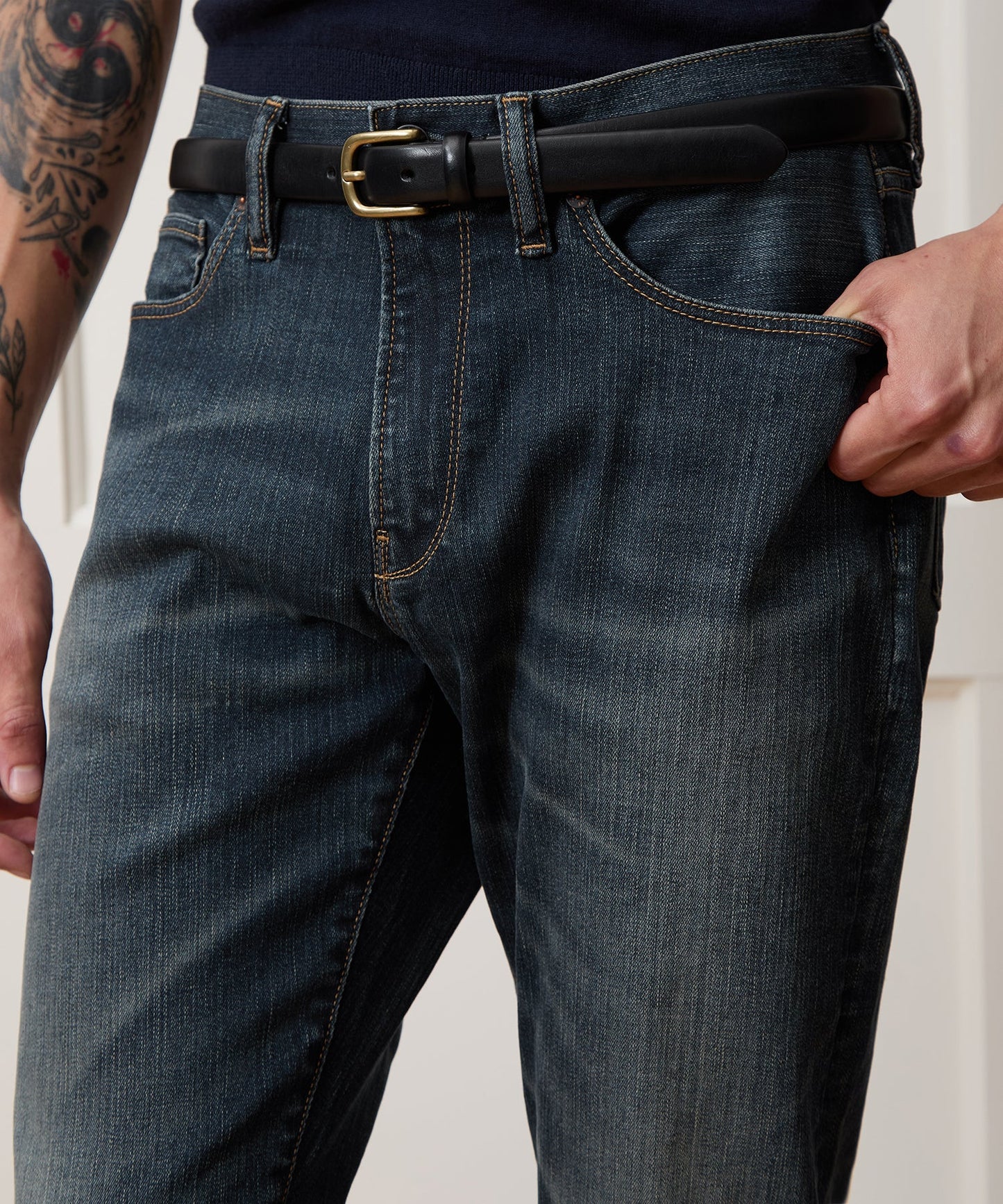 Todd Snyder Slim Fit Jean in Slub Worn Wash in Dark Indigo Dark Indigo