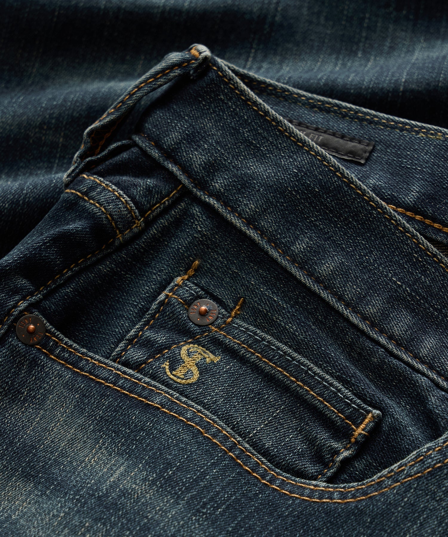 Todd Snyder Slim Fit Jean in Slub Worn Wash in Dark Indigo Dark Indigo