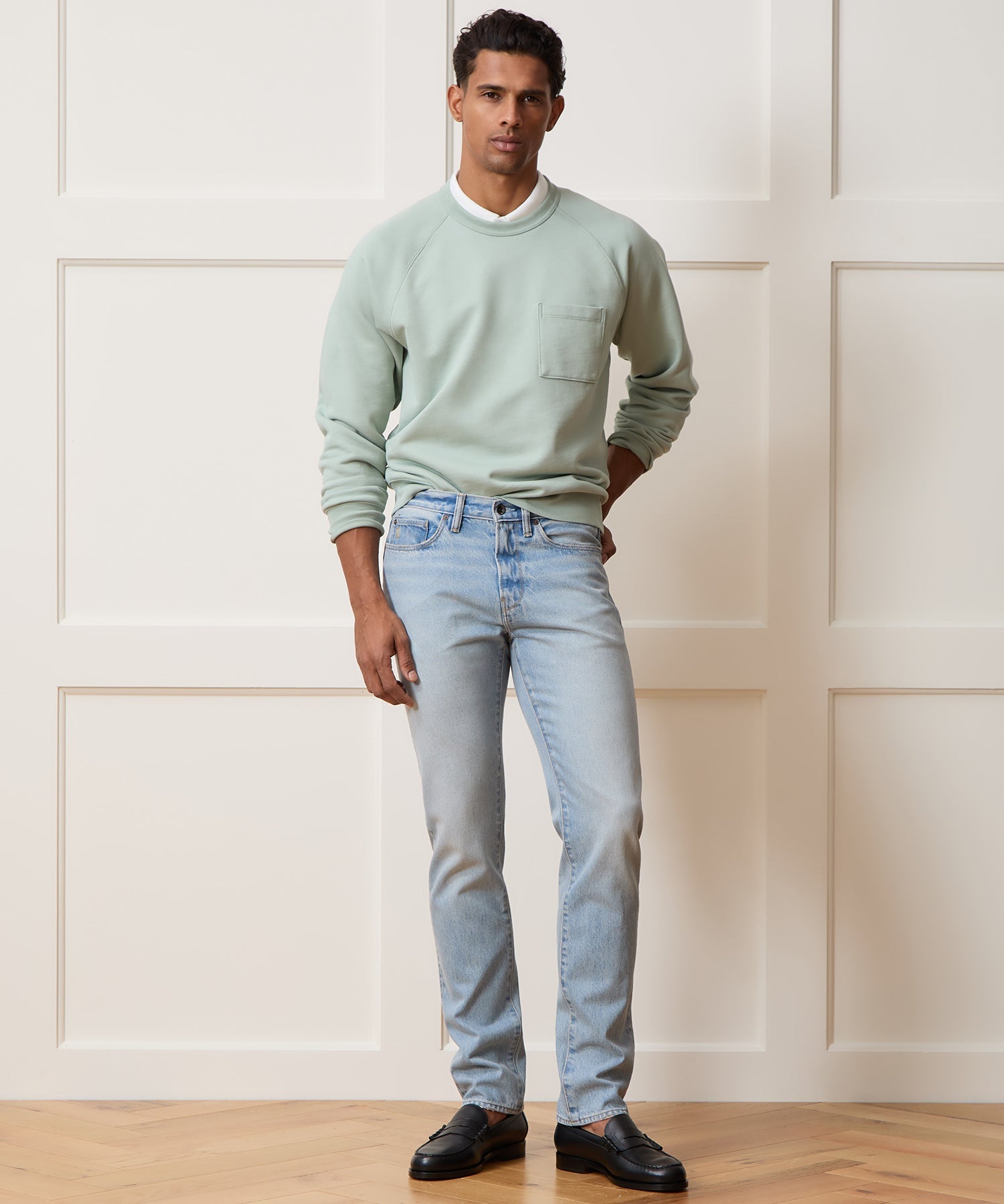 Todd Snyder Slim Fit Jean in Bleachout in Light Indigo Light Indigo