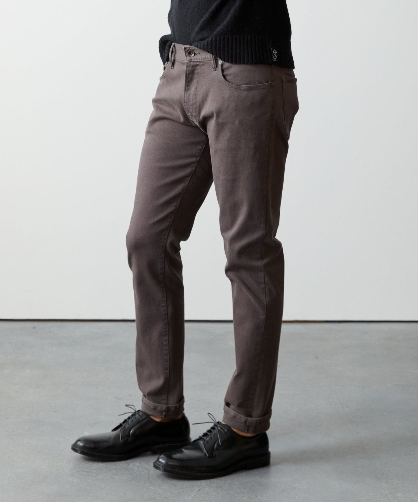 Todd Snyder Slim Fit 5-Pocket Chino in Dark Granite DARK GRANITE