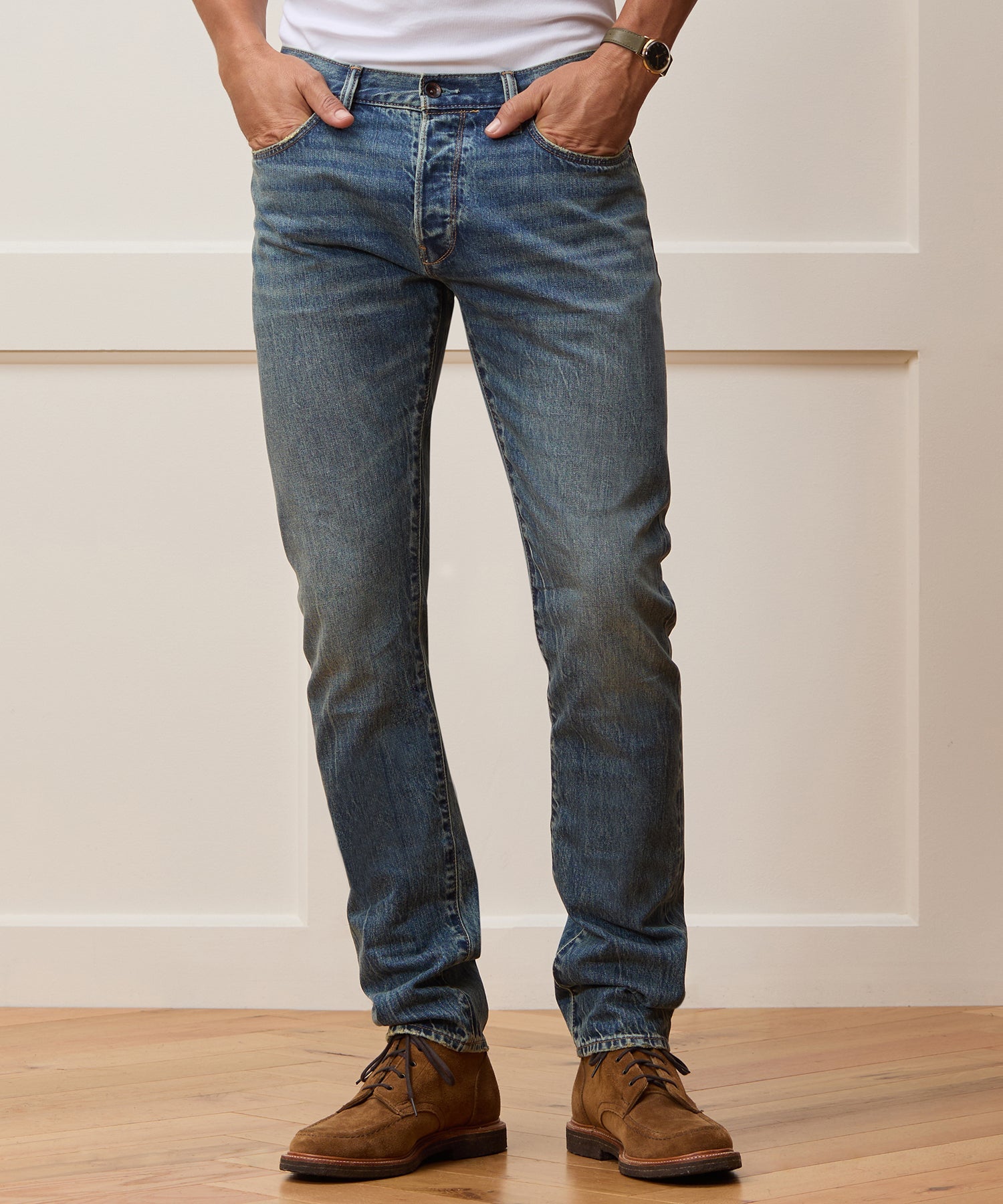 Todd Snyder Slim Selvedge Jean in Worn Wash VINTAGE INDIGO