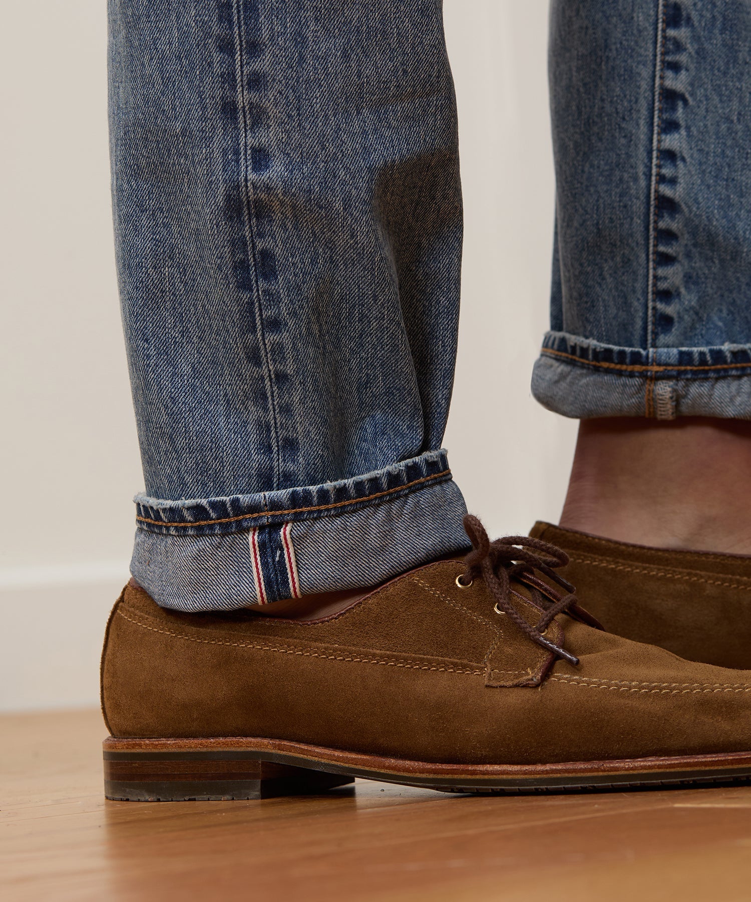 Todd Snyder Slim Selvedge Jean in Destroyed Wash Destroyed Medium Indigo