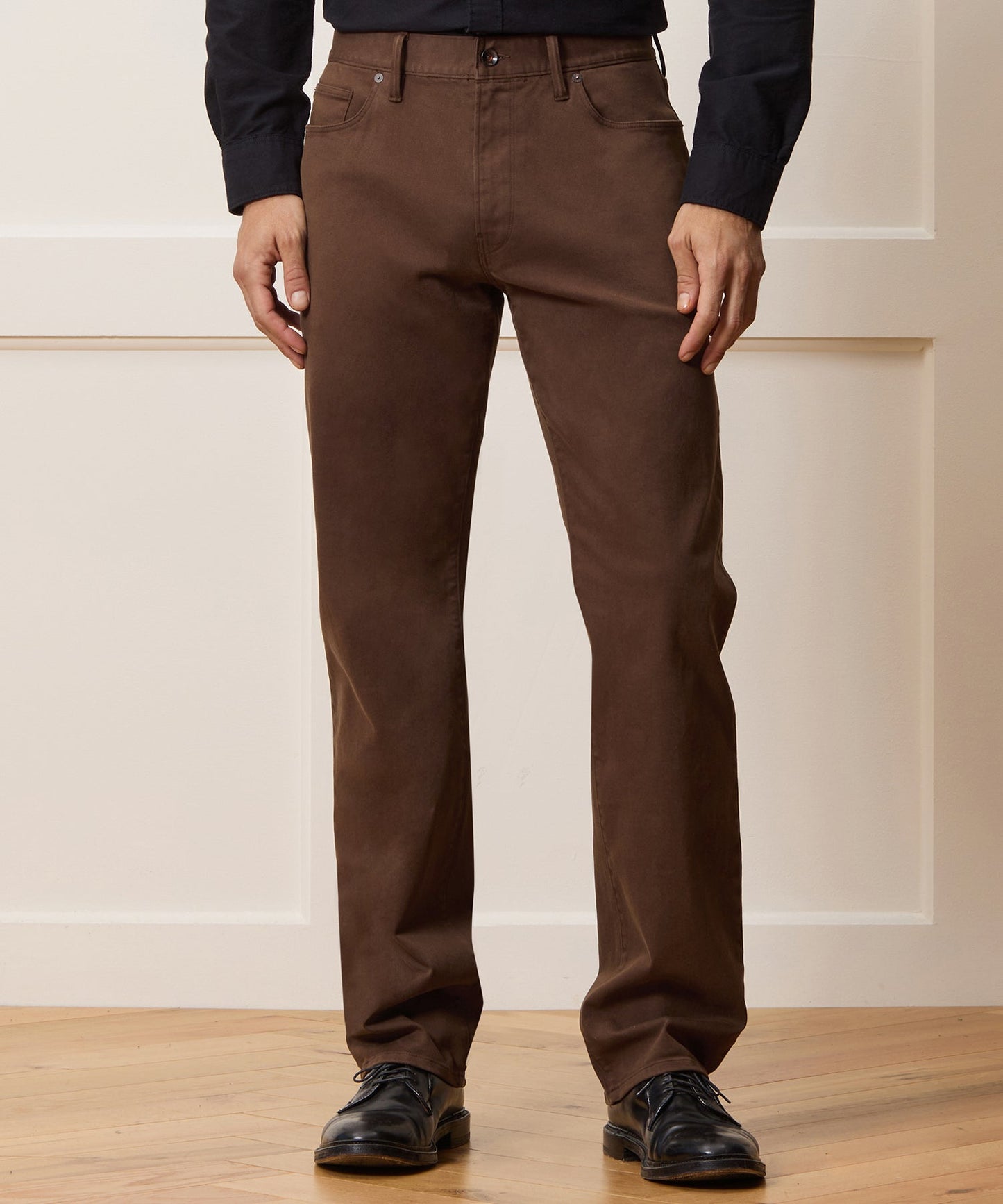 Todd Snyder Vintage Straight Garment-Dyed 5-Pocket Chino in Glazed Pecan Glazed Pecan