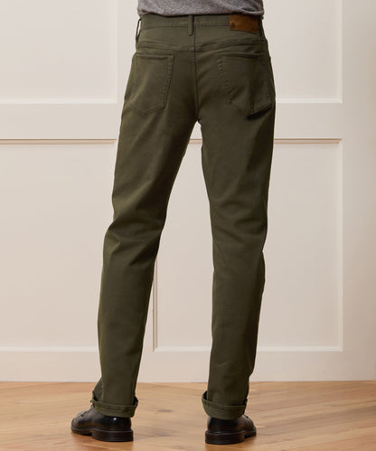 Todd Snyder Vintage Straight Garment-Dyed 5-Pocket Chino in Olive Vine Olive Vine