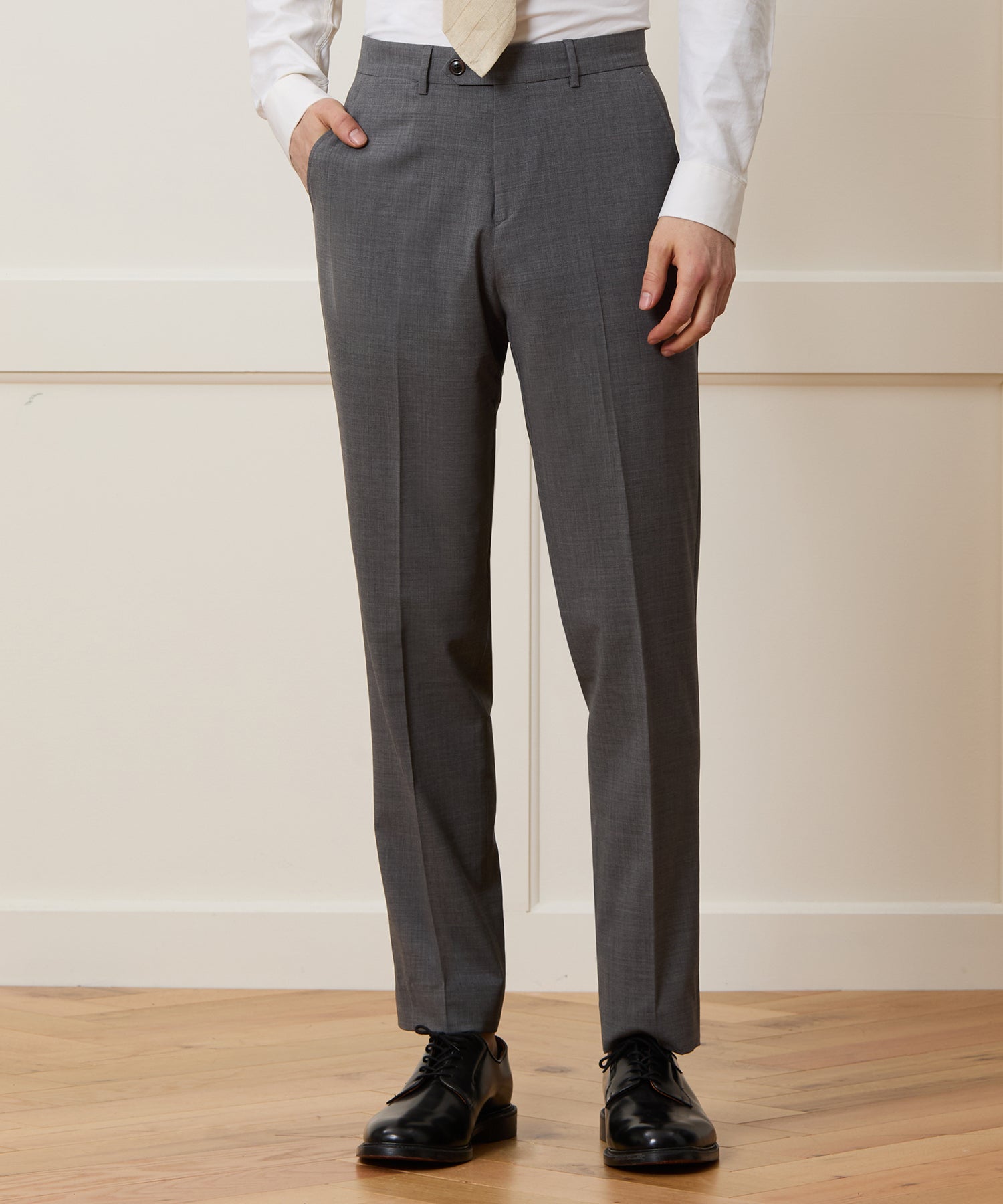 Todd Snyder Italian Tropical Wool Sutton Trouser in Charcoal Grey