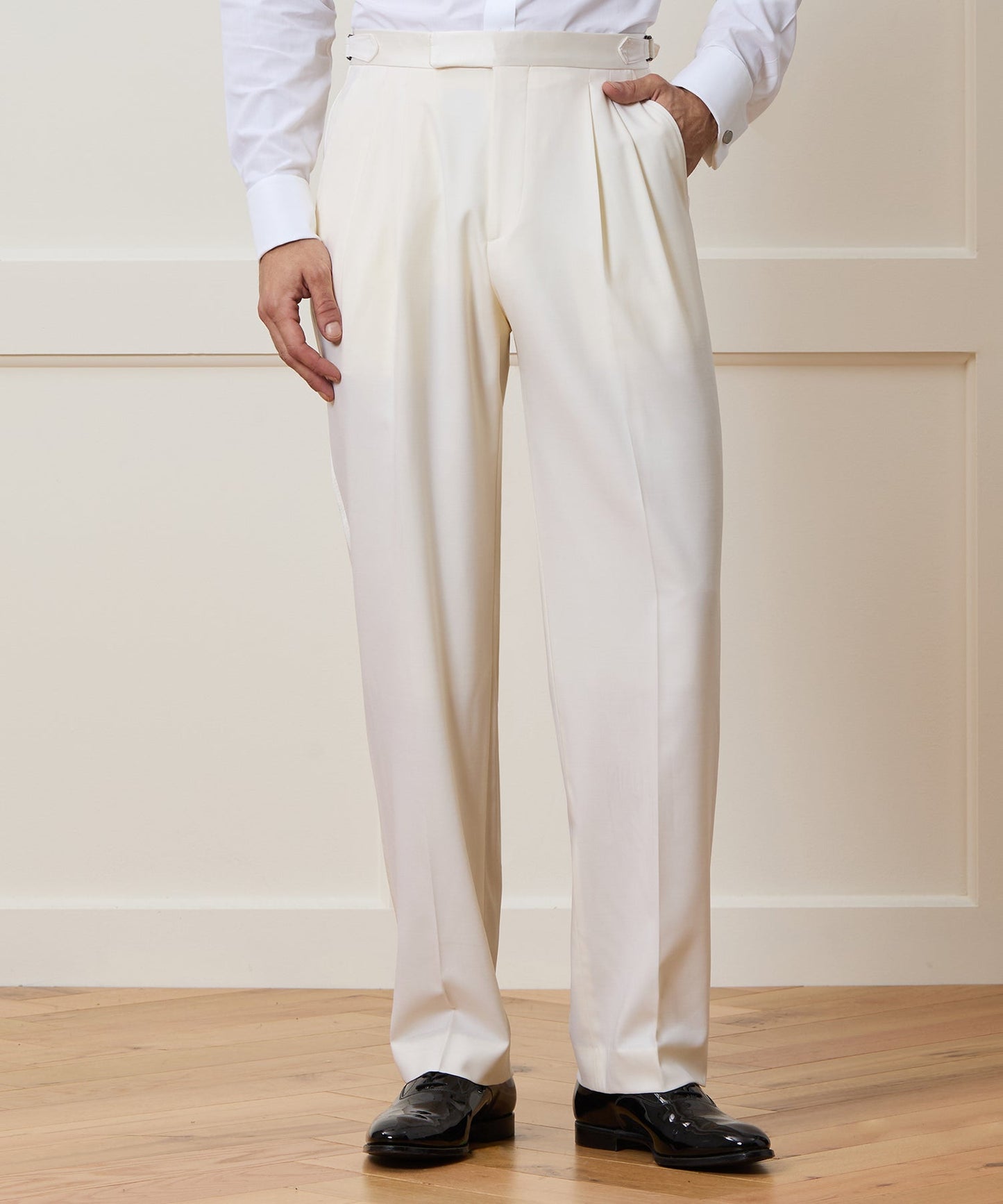 Todd Snyder Italian Wool Relaxed Tuxedo Trouser in Ivory Ivory