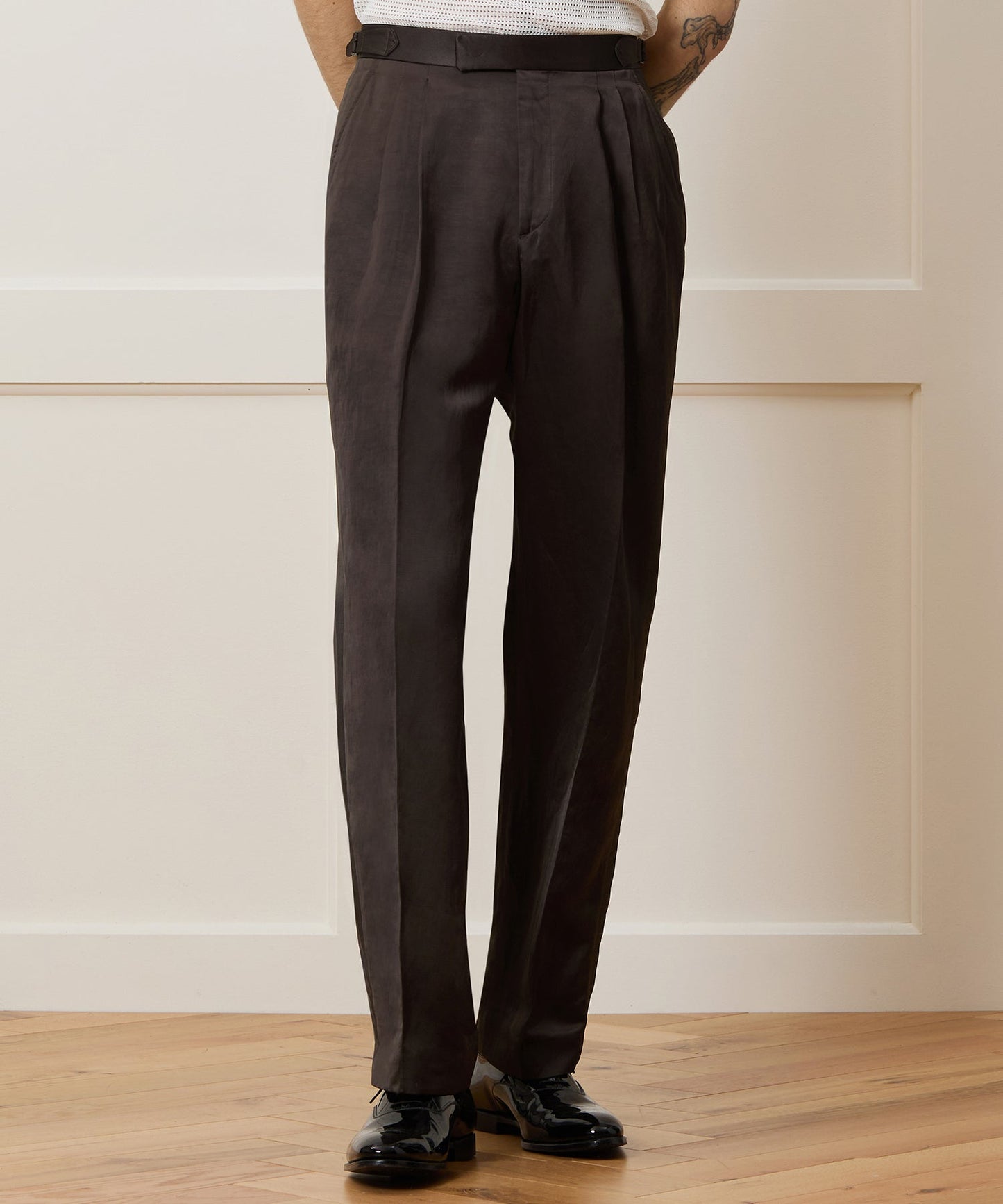 Todd Snyder Italian Relaxed Tuxedo Trouser in Brown Brown