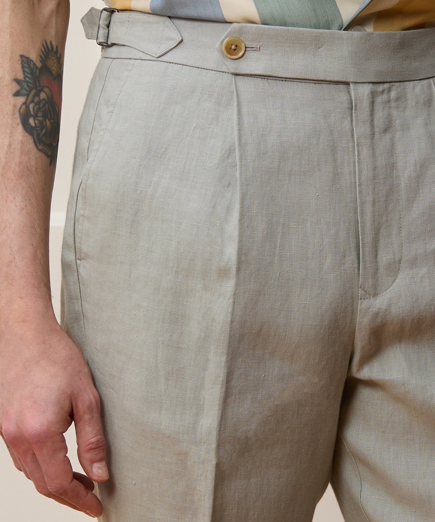 Todd Snyder Irish Linen Side Tab Trouser in Dove Grey Dove Grey