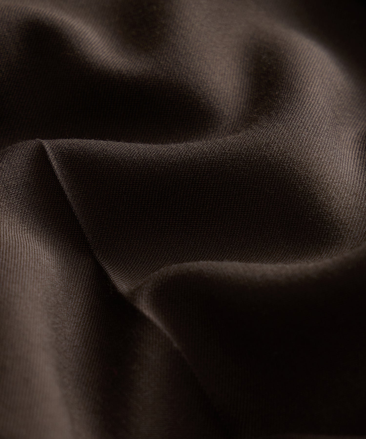 Todd Snyder Gabardine Side Tab Trouser in Caviar Caviar