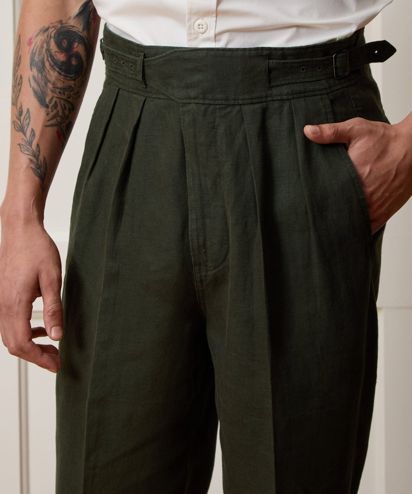 Todd Snyder Linen Gurkha Trouser in Snyder Olive Snyder Olive