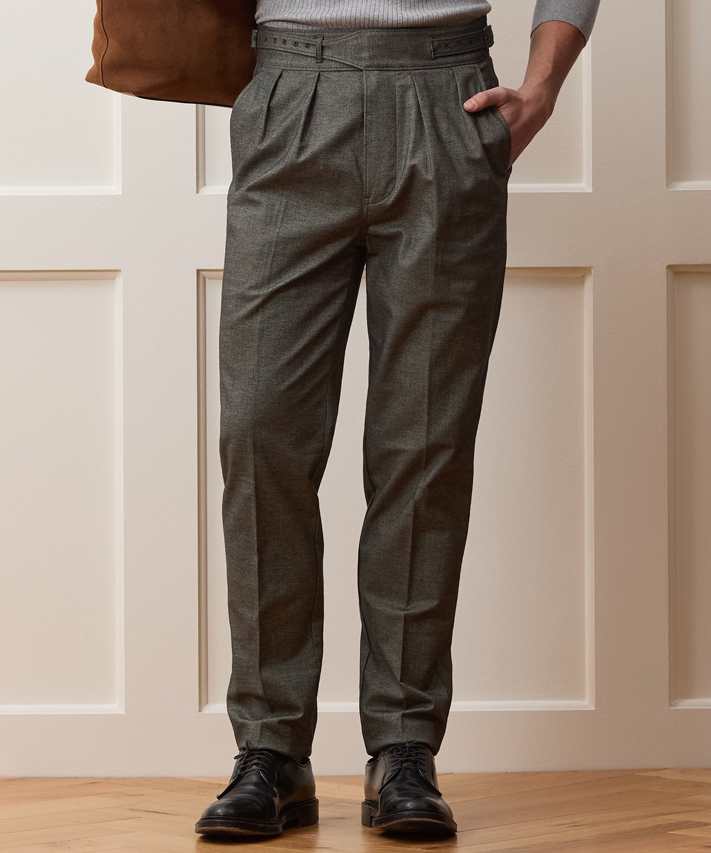 Todd Snyder Italian Heathered Cotton Gurkha Trouser in Charcoal Charcoal