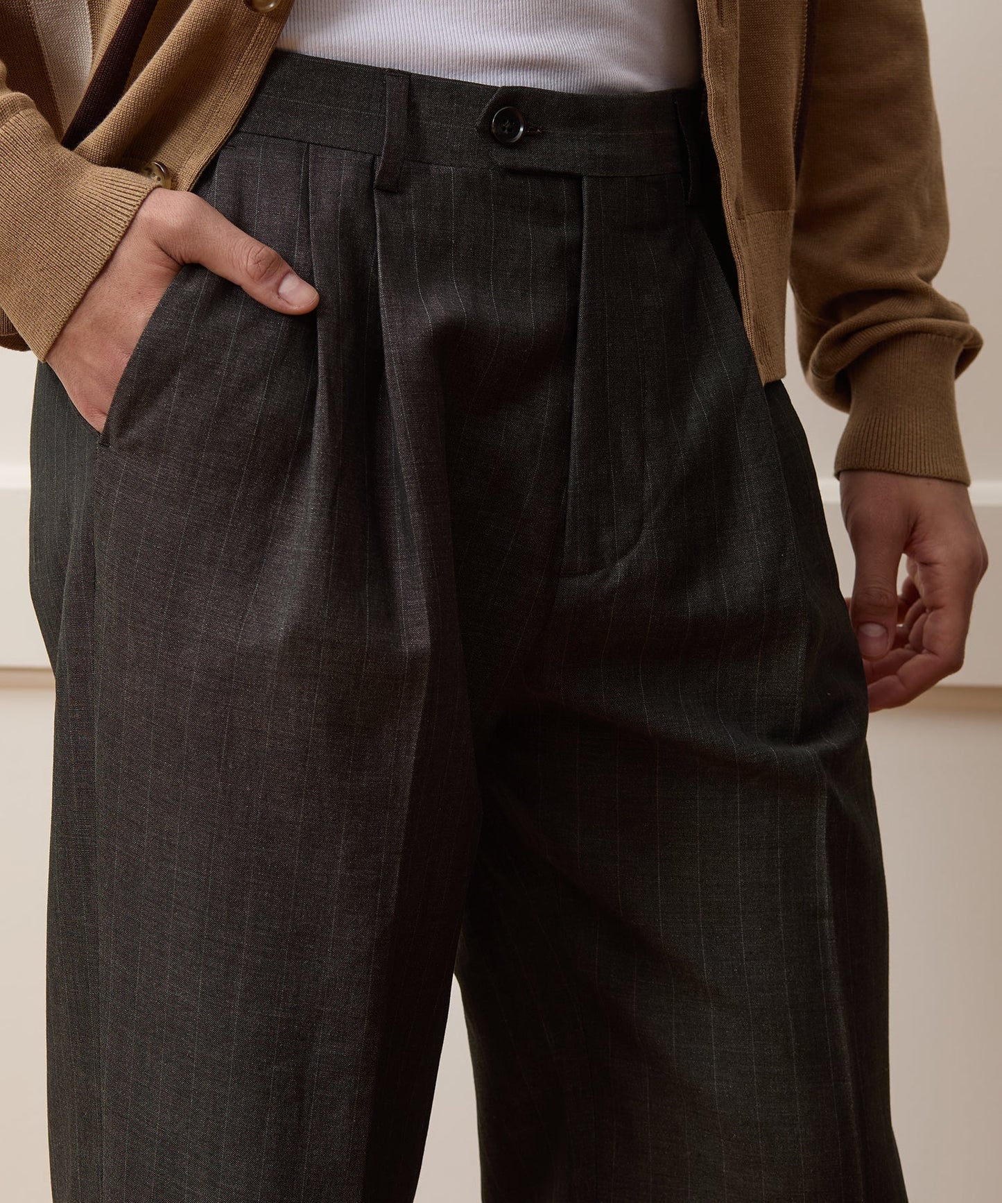 Todd Snyder Italian Wool-Linen Pinstripe Wythe Trouser in Brown Stripe Brown