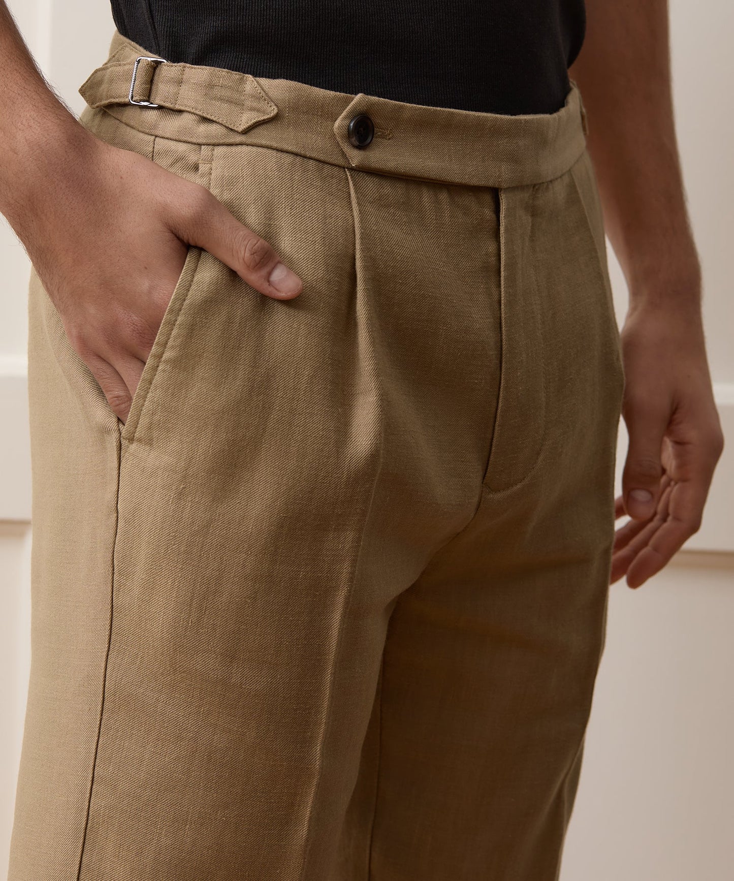 Todd Snyder Linen Side Tab Trouser in Khaki Khaki
