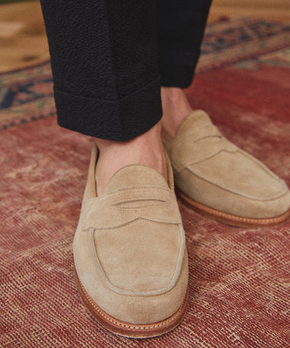 Todd Snyder Todd Snyder x Sanders Edwin Loafer in Milkshake Suede Tan