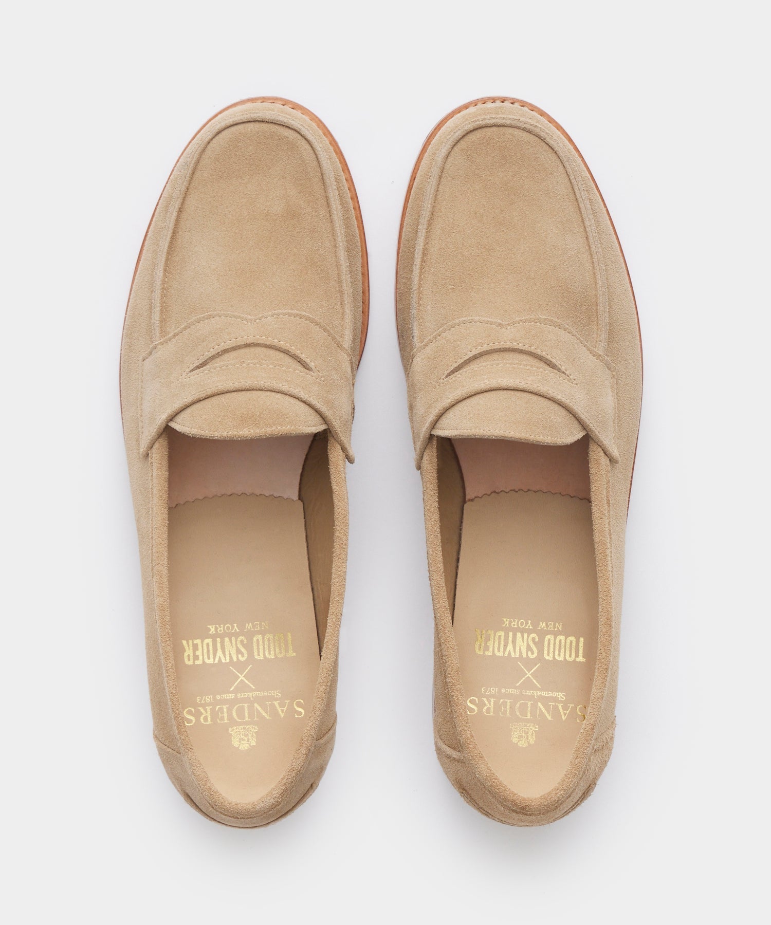 Todd Snyder Todd Snyder x Sanders Edwin Loafer in Milkshake Suede Tan
