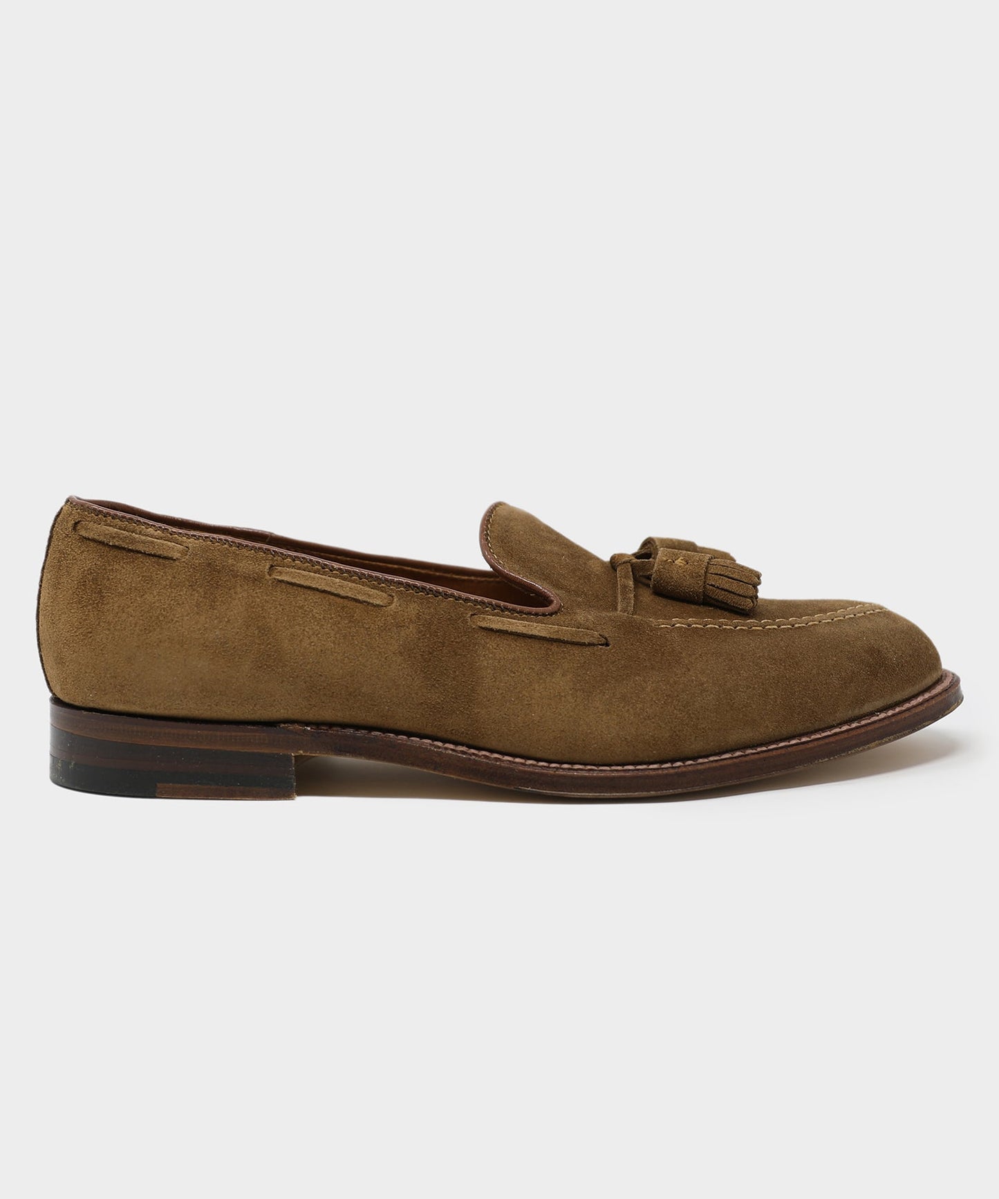 Todd Snyder Alden Tassel Suede Loafer in Snuff Snuff