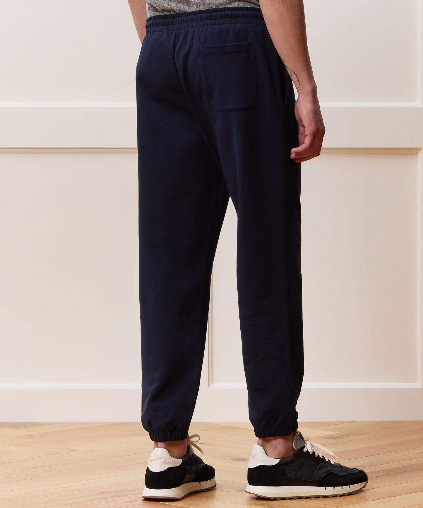 Todd Snyder Travel Terry Jogger in Navy Navy