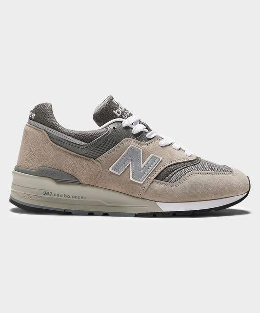 Todd Snyder New Balance Made in USA 997 Sneaker in Grey Grey