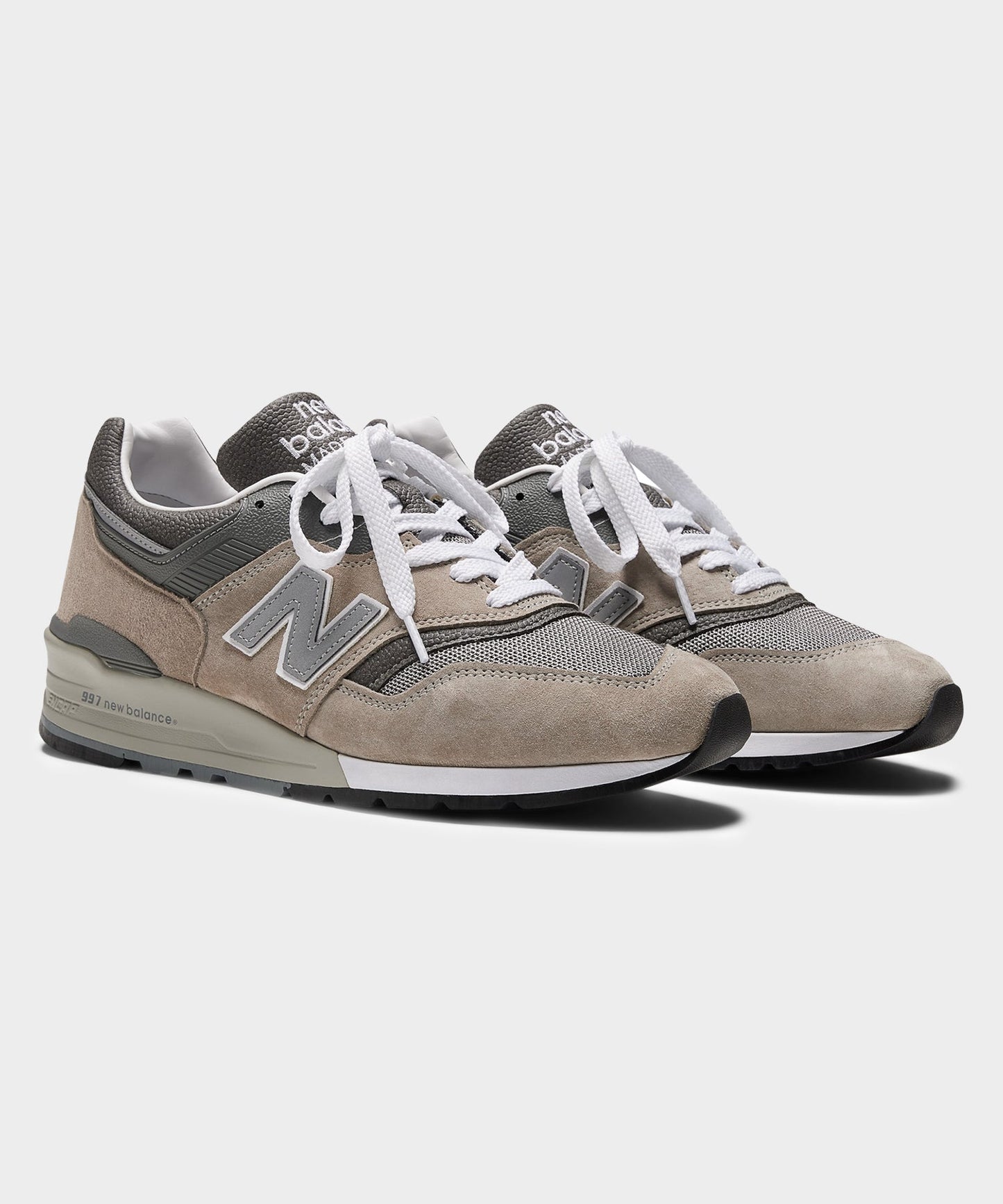 Todd Snyder New Balance Made in USA 997 Sneaker in Grey Grey