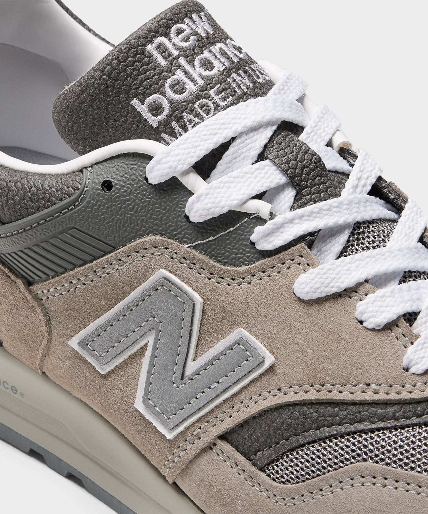 Todd Snyder New Balance Made in USA 997 Sneaker in Grey Grey