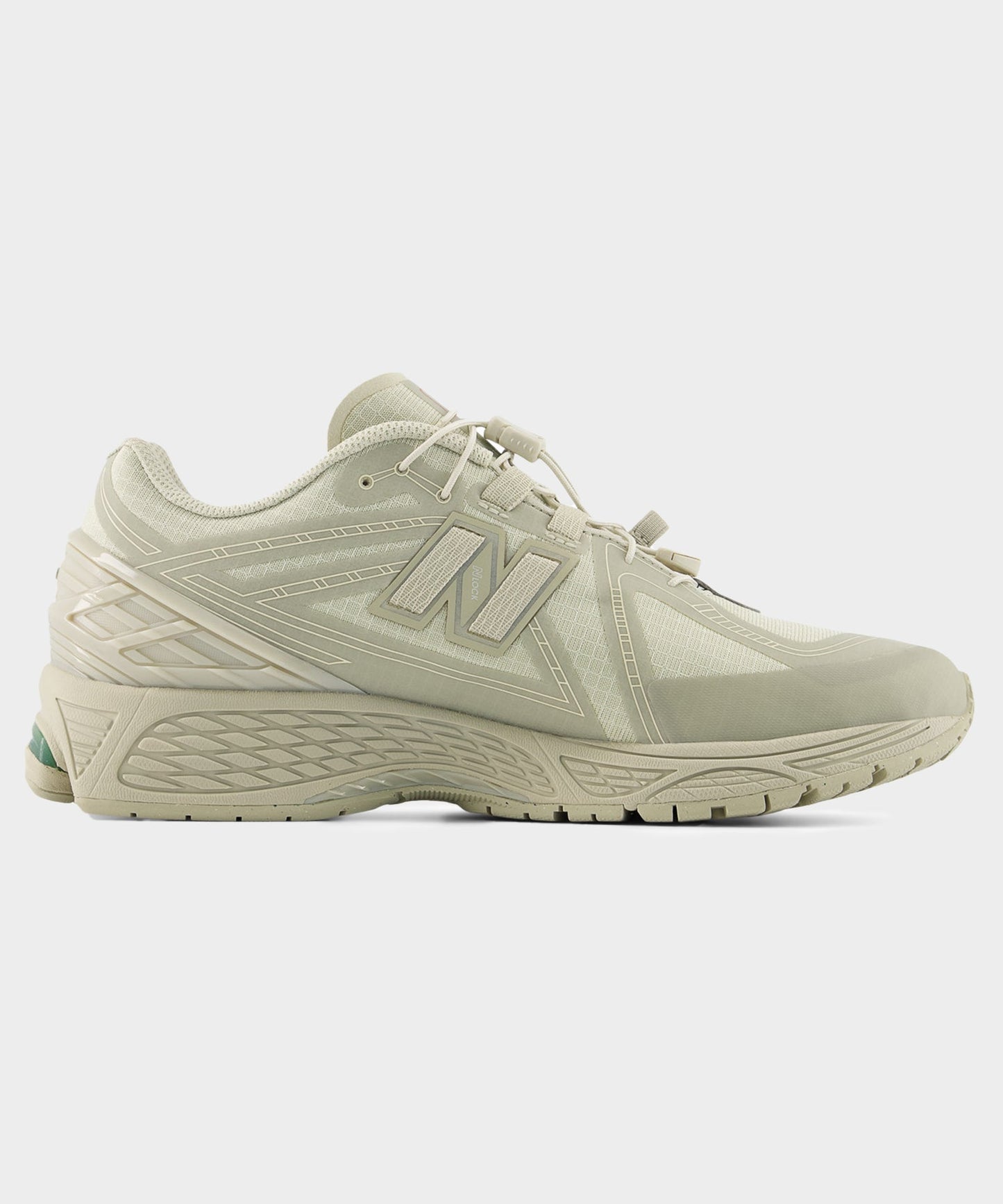 Todd Snyder New Balance 1906R Sneaker in White White