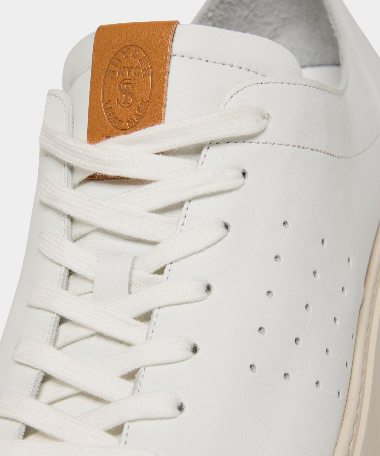 Todd Snyder Porto Suede Court Sneaker in White White