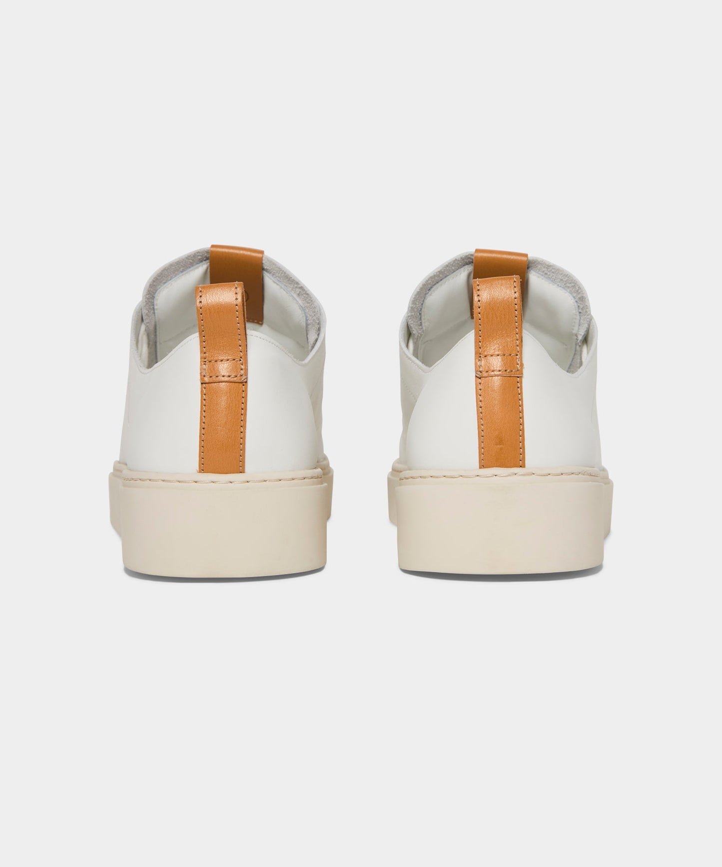 Todd Snyder Porto Suede Court Sneaker in White White